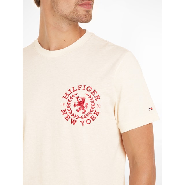 Tommy Hilfiger Kurzarmshirt »ICON CREST TEE«, mit Tommy Hilfiger Stickerei  auf der Brust online bestellen | Jelmoli-Versand