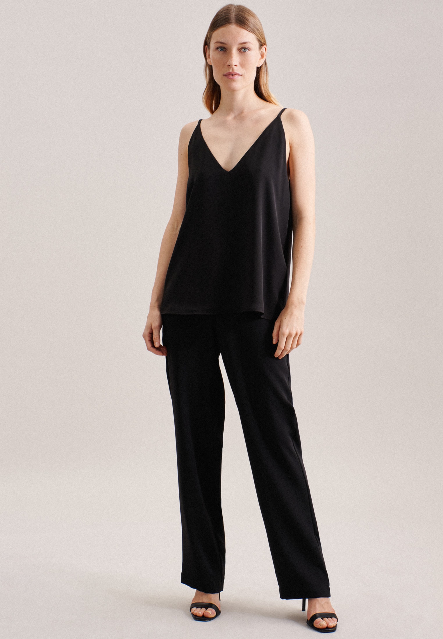 seidensticker Shirttop »Schwarze Rose« Ohne Arm V-Neck Uni