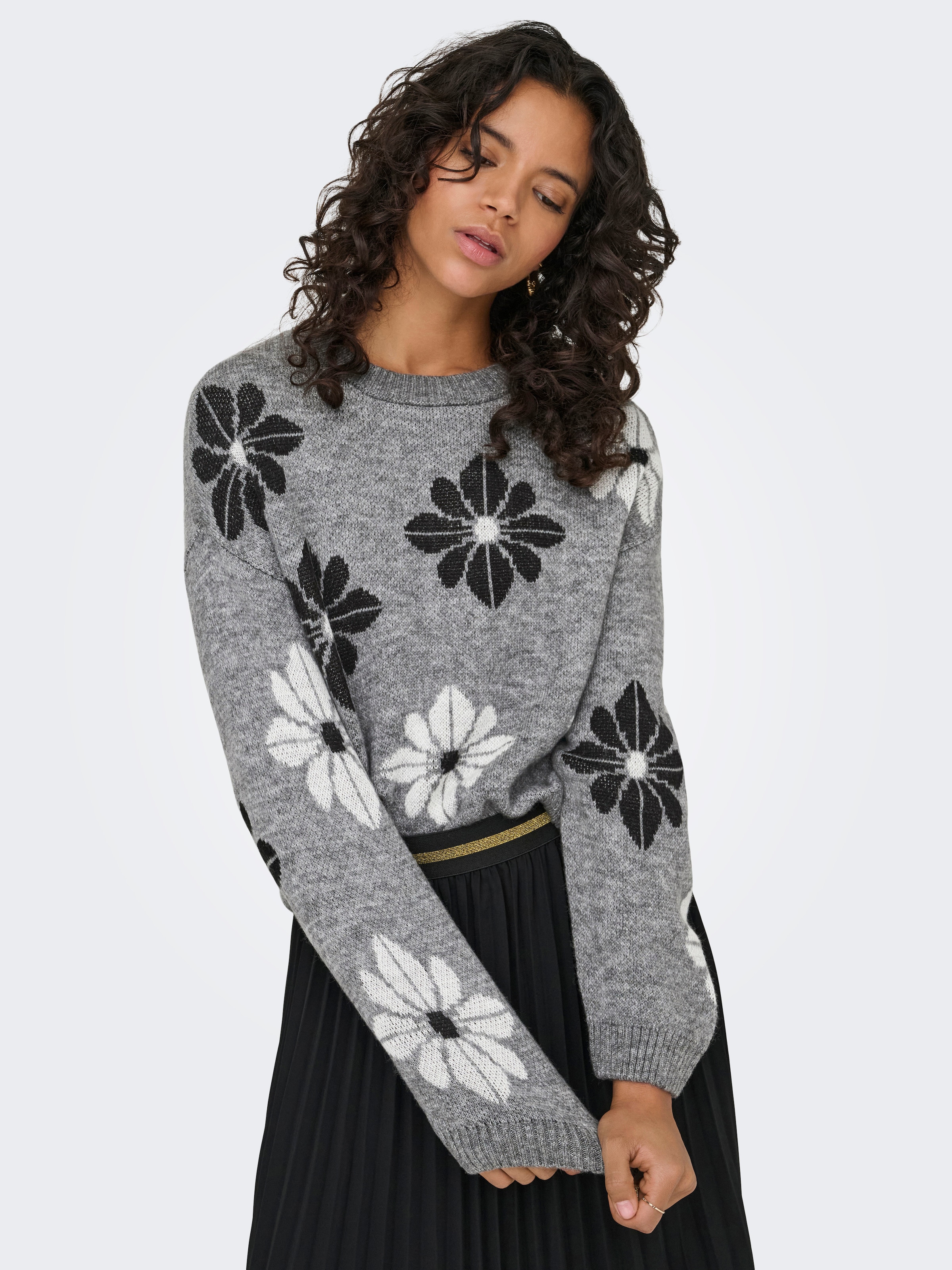 ONLY Rundhalspullover »ONLFREESIA LS FLOWER O-NECK RP KNT« mit Blümchen - Strickmuster