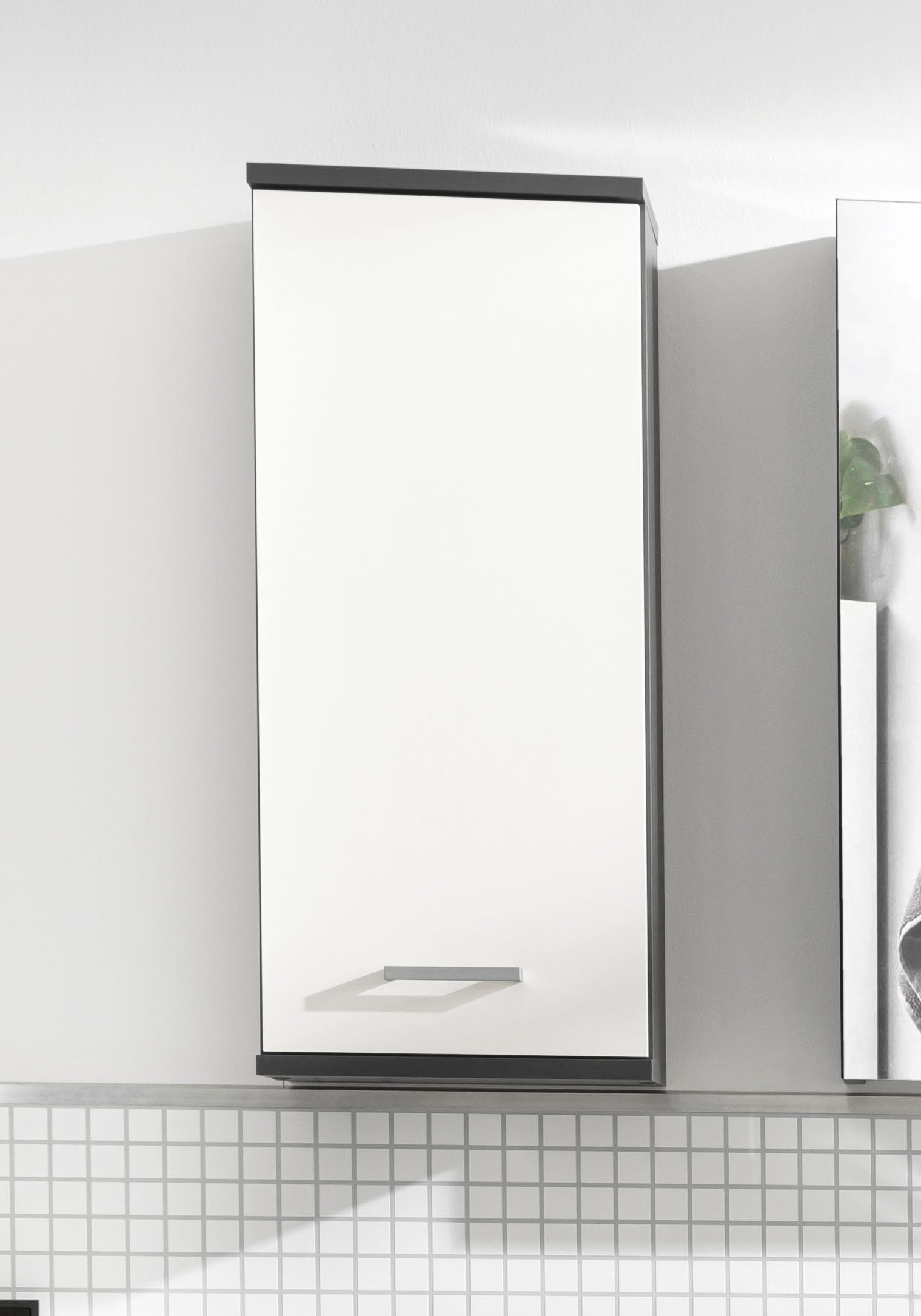 Schildmeyer Hängeschrank »Mobes, Made in Germany«, Breite/Höhe: 30,3/70,8 cm, Tür beidseitig montierbar, Badschrank