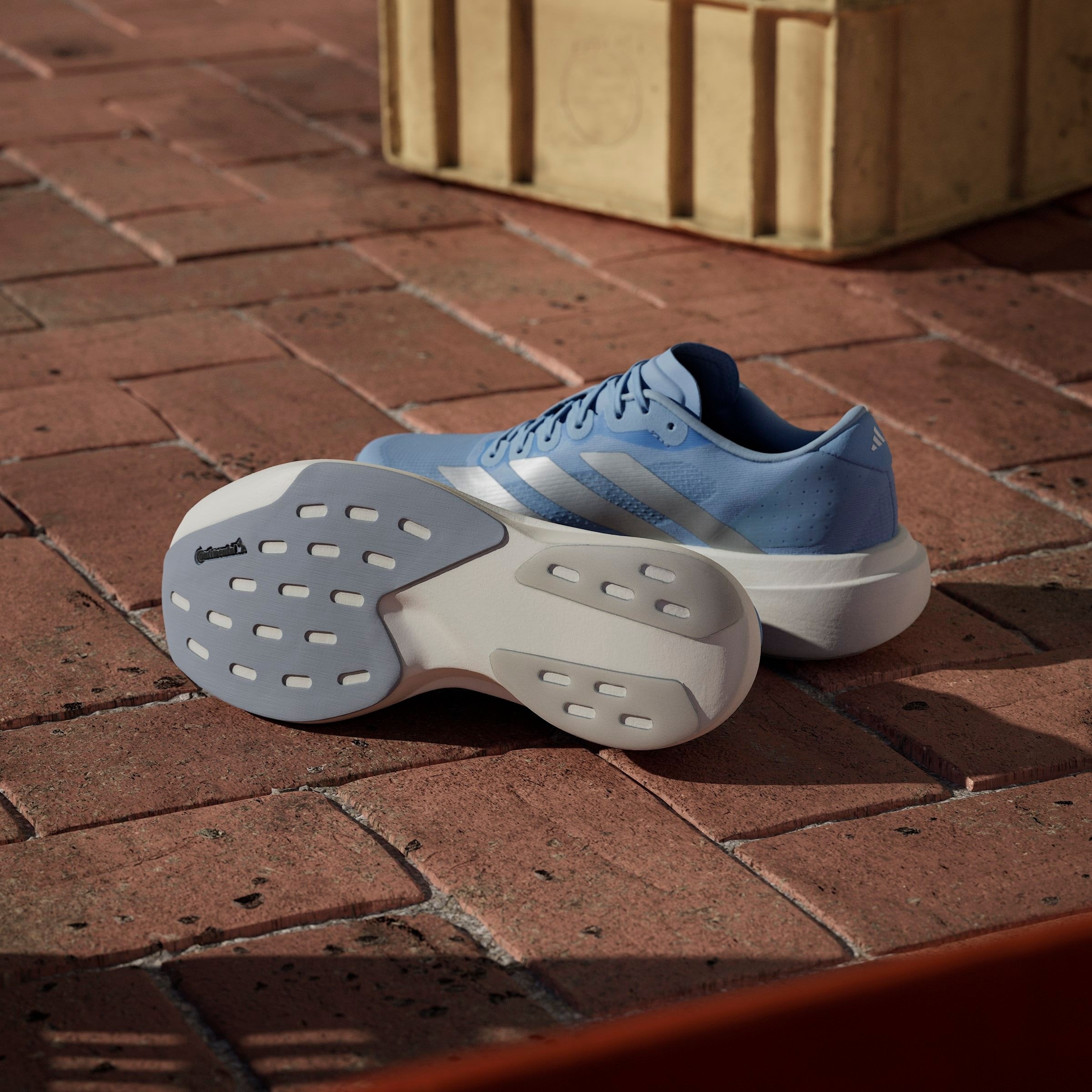 adidas Performance Laufschuh, angelehnt an das Design vom Adios Pro Evo
