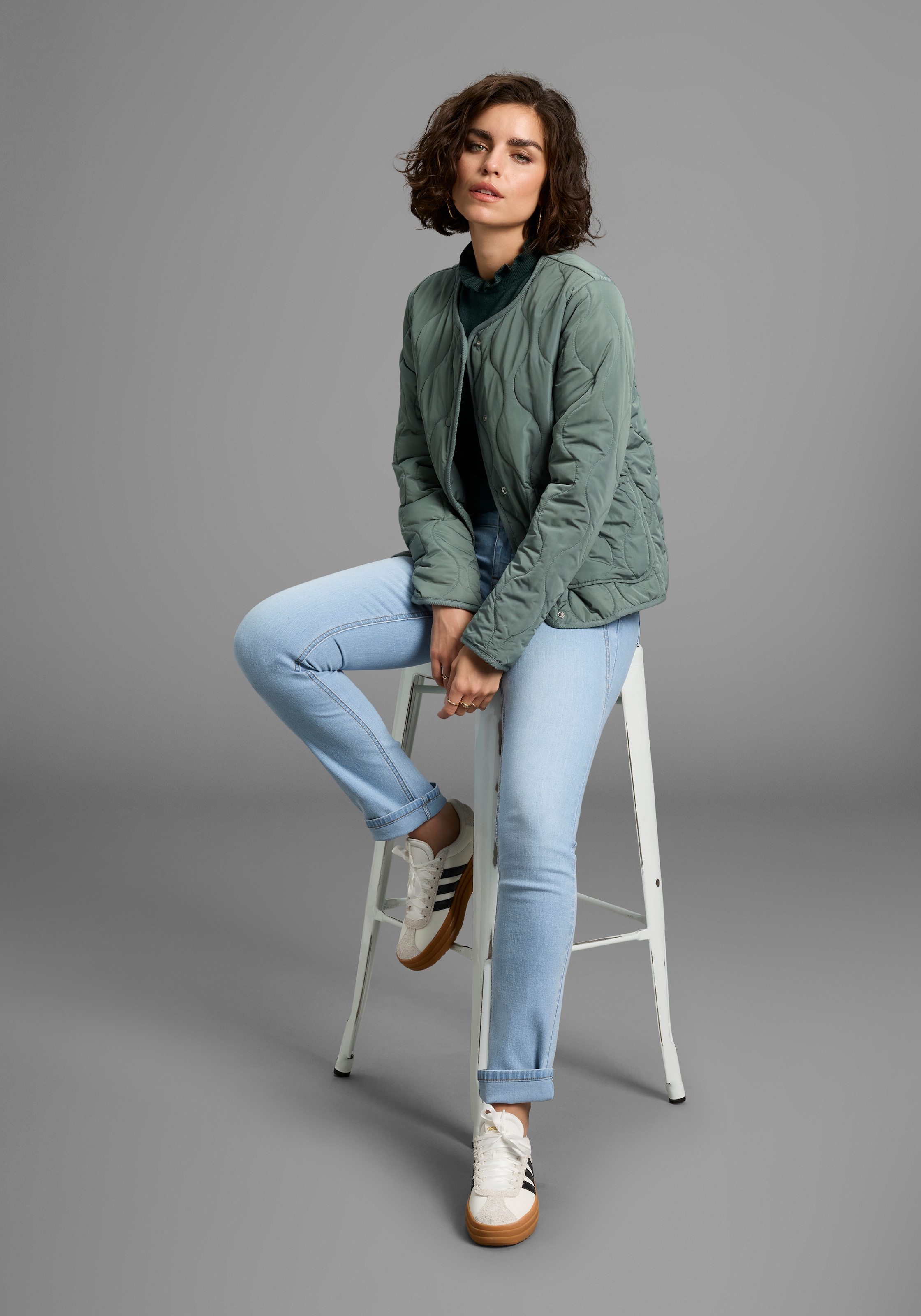 Laura Scott Stehkragenpullover, mit Volantdetails - NEUE KOLLEKTION