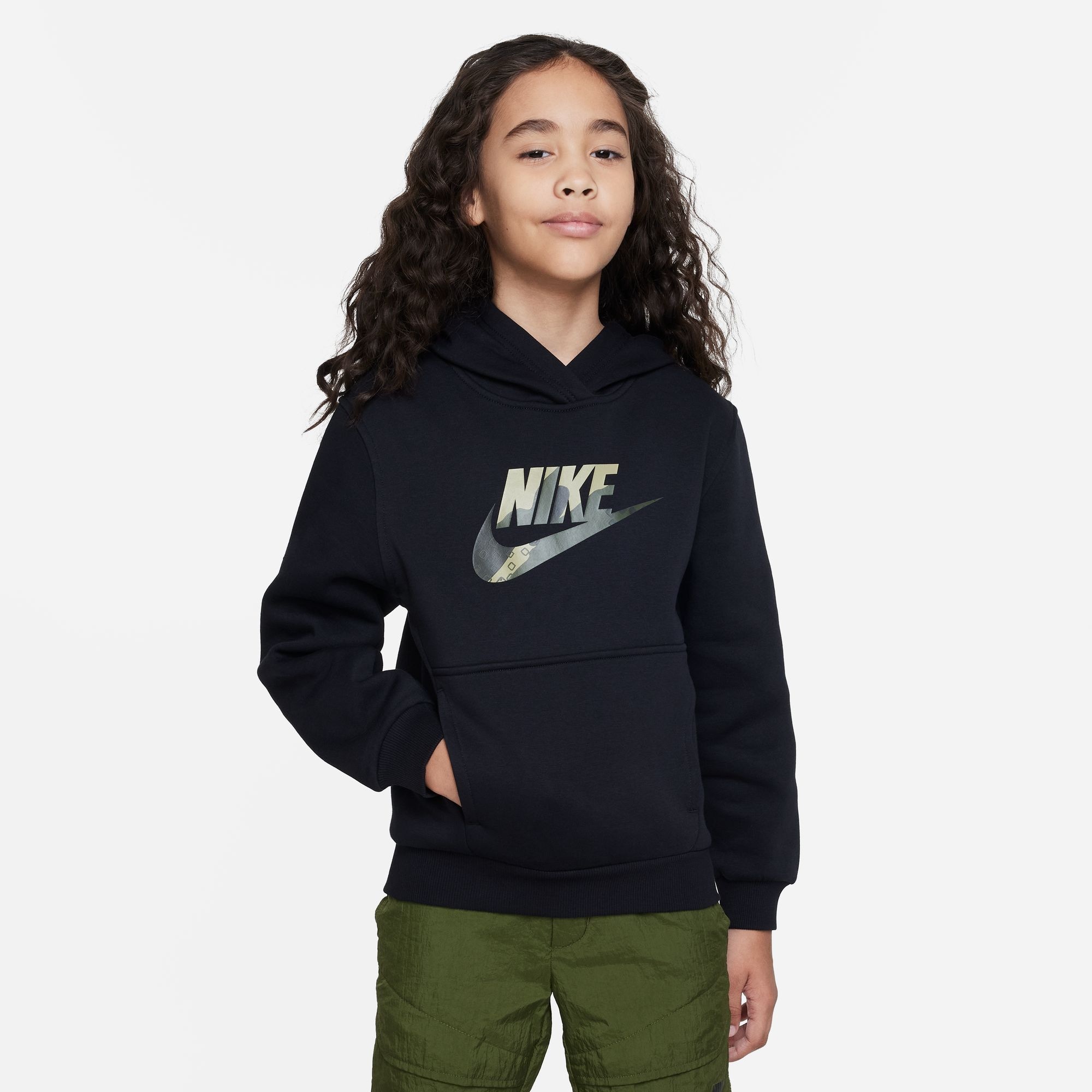 Nike Sportswear Kapuzensweatshirt »CLUB FLEECE BIG KIDS' GRAPHIC HOODIE«