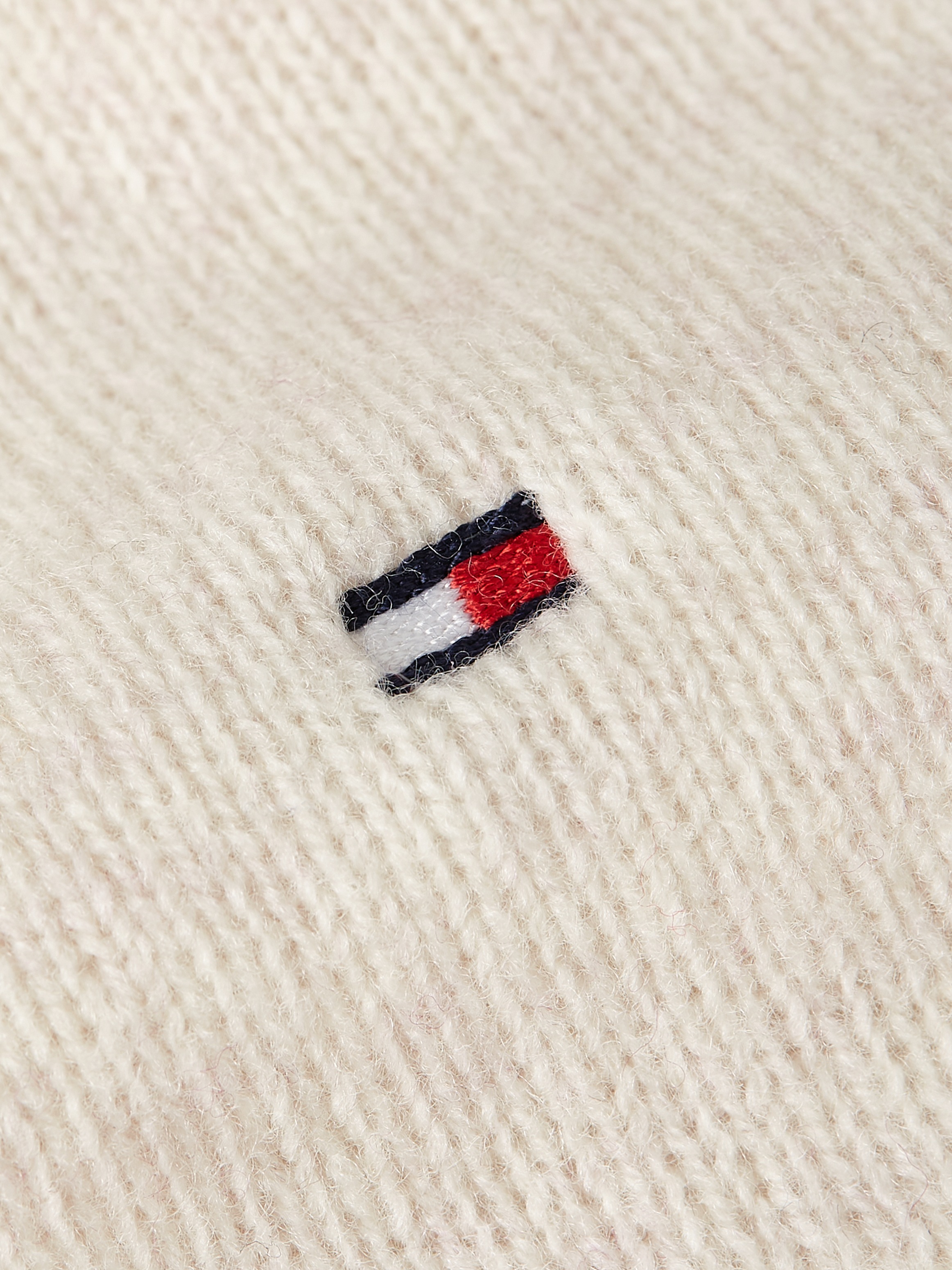 Tommy Hilfiger Strickpullover »SOFT WOOL V-NK SWEATER«, aus reiner Wolle