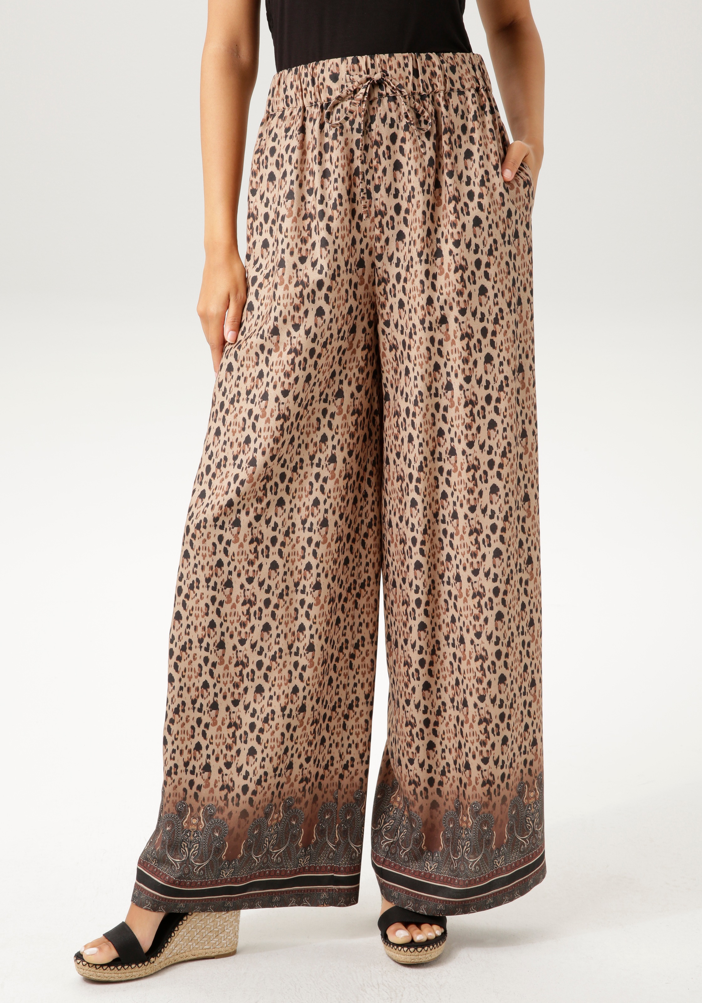 Aniston CASUAL Schlupfhose, mit Animal-Print und kunstvoller Bordüre am Beinsaum -... kaufen