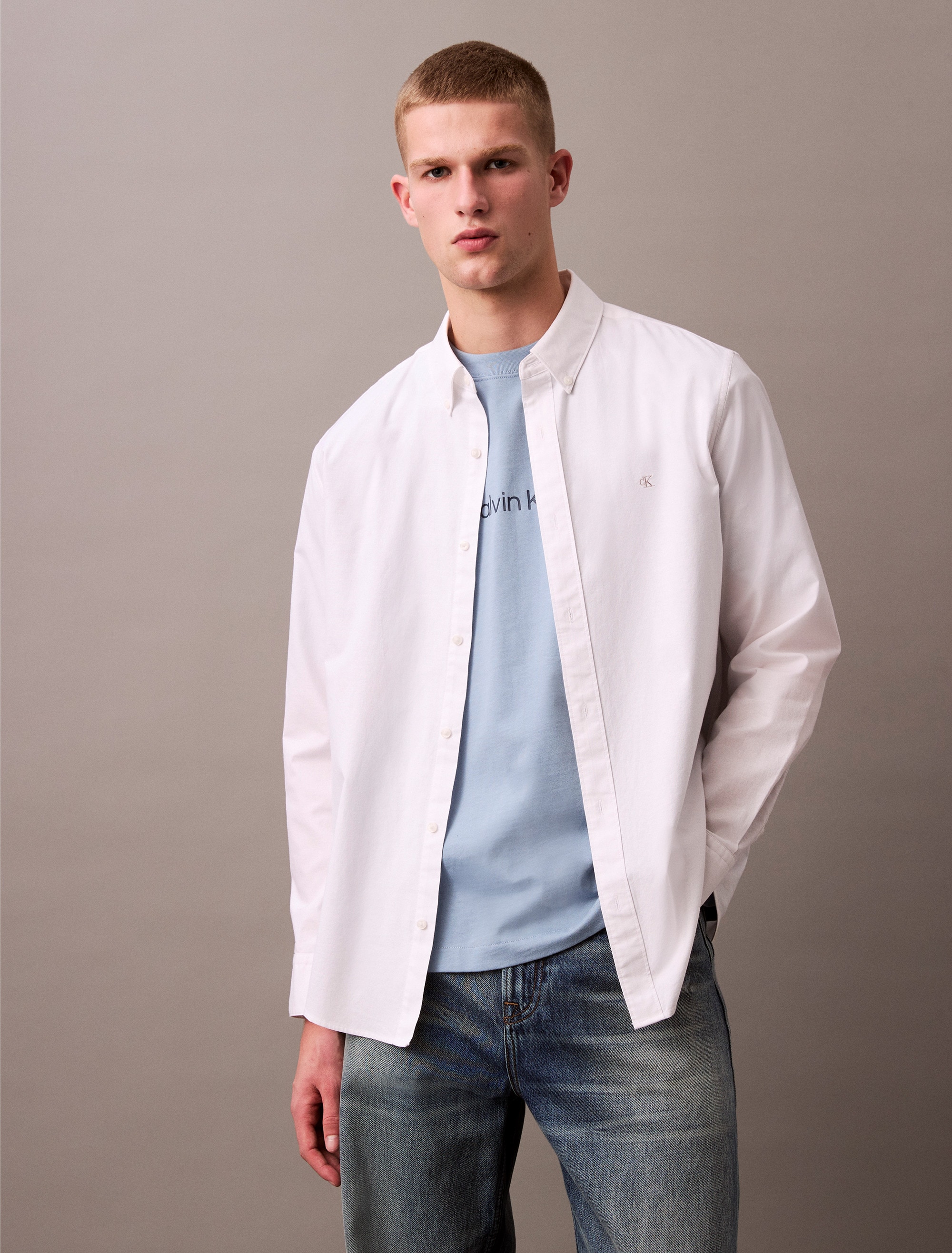 Calvin Klein Jeans Langarmhemd »LS SOLID OXFORD CLASSIC SHIRT« Mit Rundhalsausschnitt