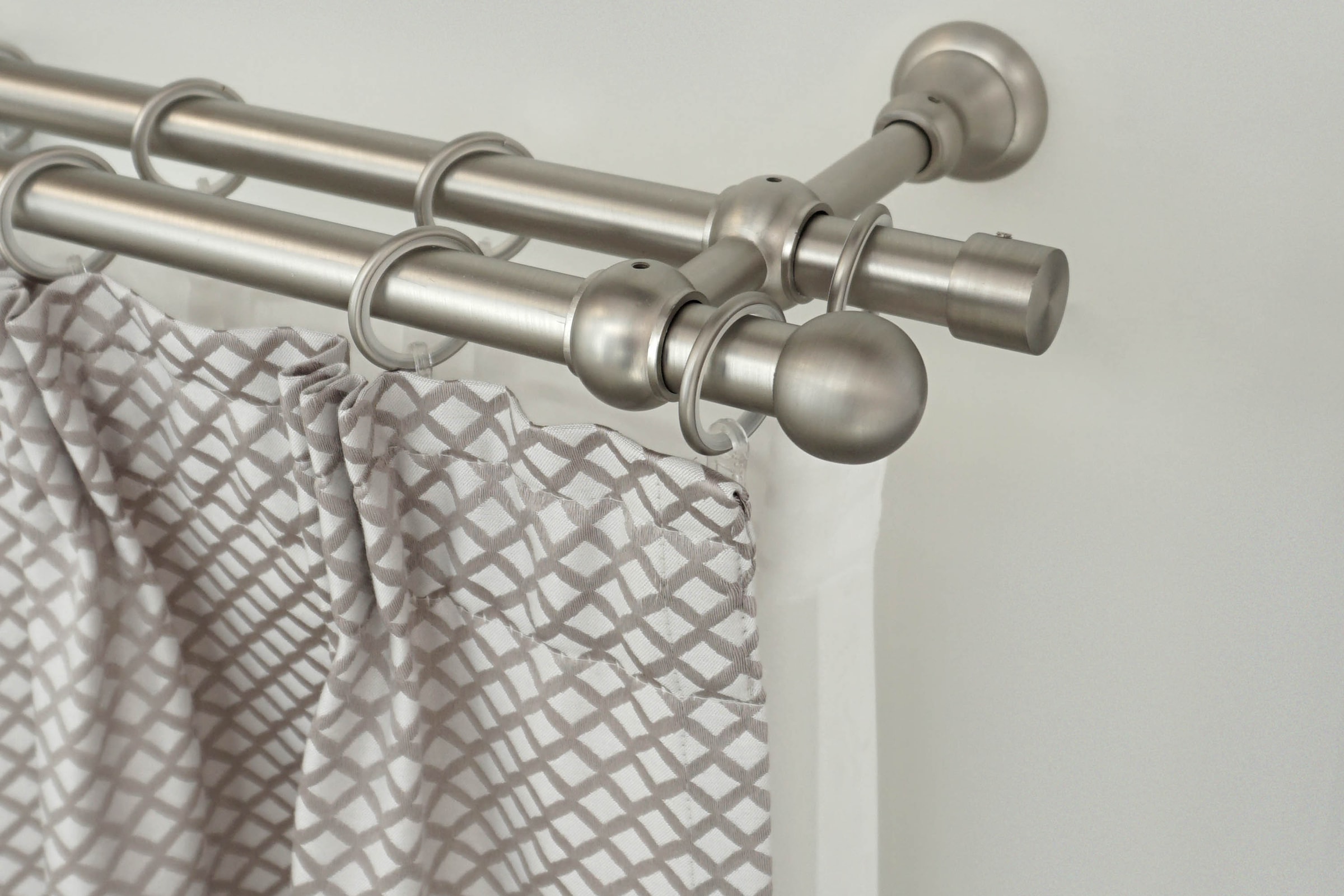 GARESA Gardinenstange "ANDREA" Ø 20 mm 2 läufig-läufig Wunschmasslänge Vorhanggarnitur, verlängerbar, Endknopf Kugel kurz, mit Ringen