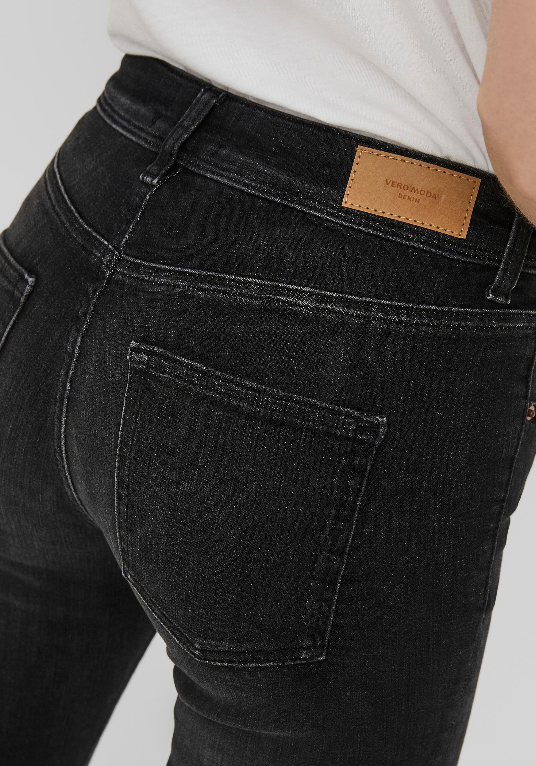 Vero Moda Skinny-fit-Jeans »VMLUX MR SLIM JEANS«