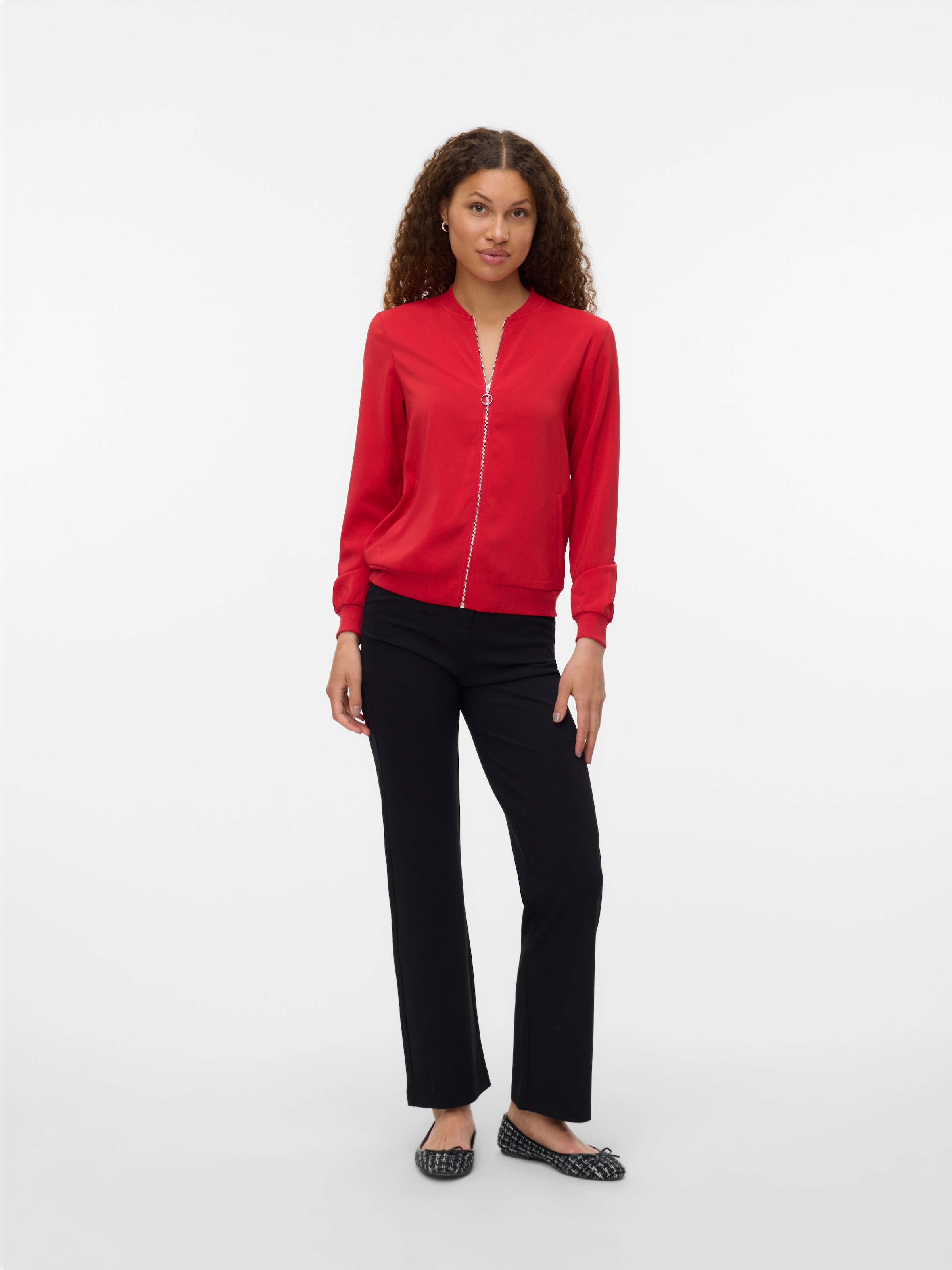 Vero Moda Bomberjacke »VMCOCO L/S BOMBER NOOS«, in modisch kurzer Form