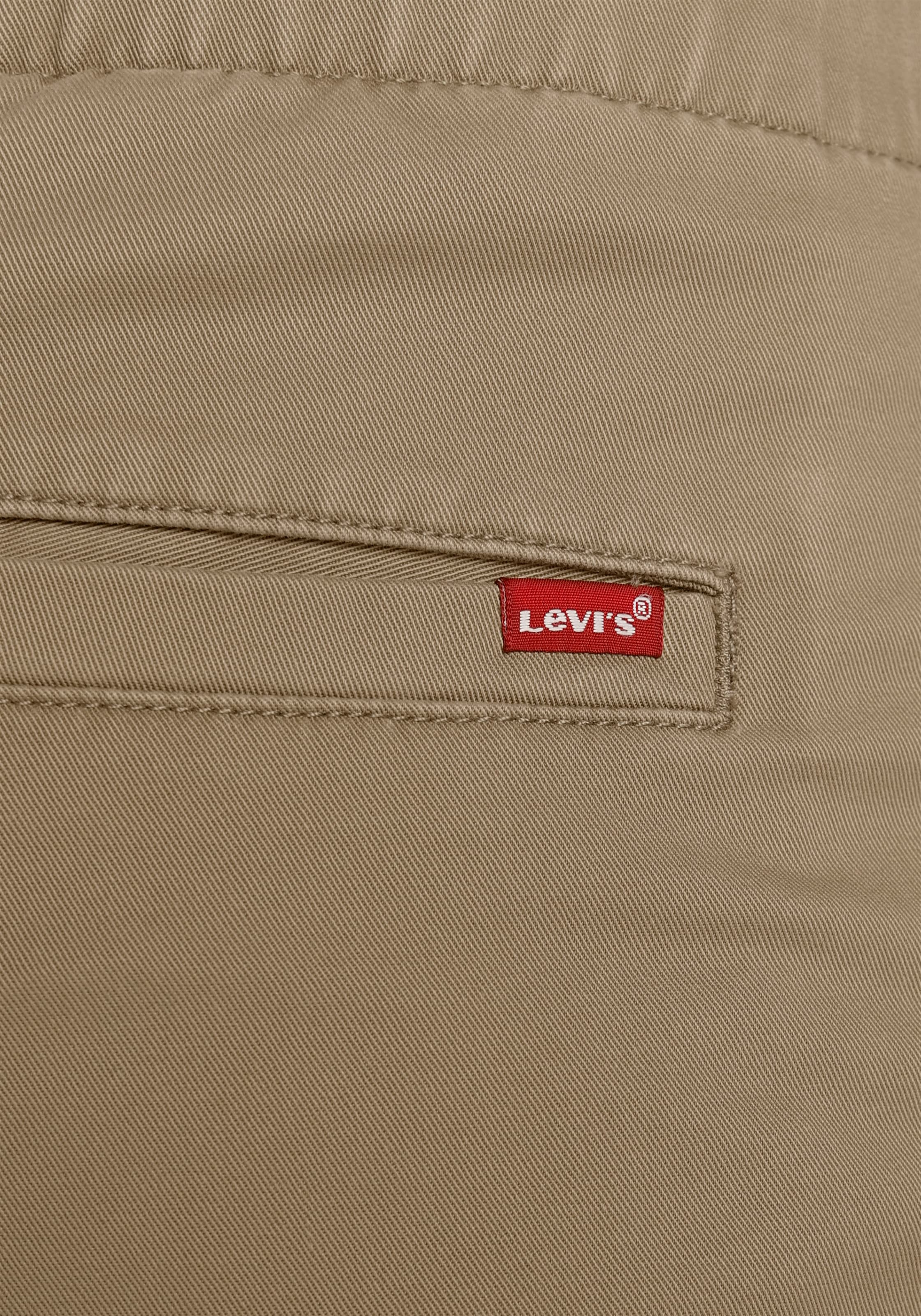 Levi's® Chinohose »LE XX CHINO JOGGER III«, in Unifarbe für leichtes Styling