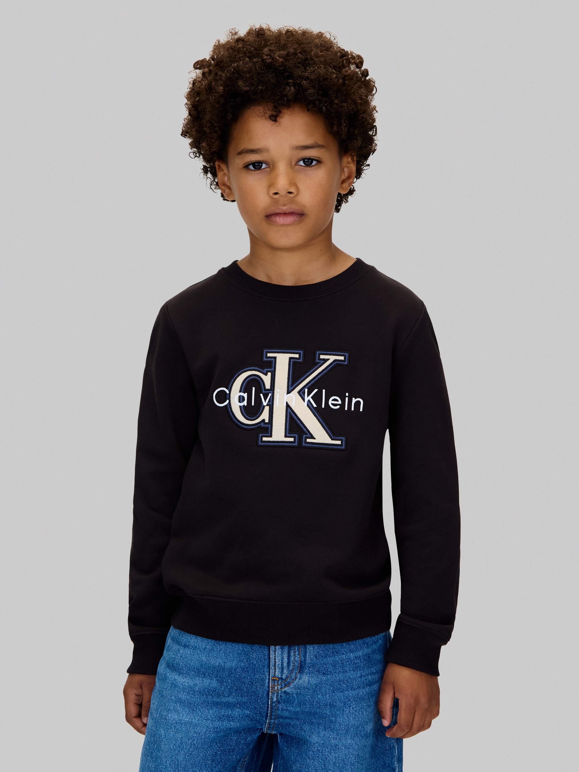 Calvin Klein Jeans Sweatshirt »FESTIVE MONO SWEATSHIRT«, für Kinder bis 16 Jahre, Applikation