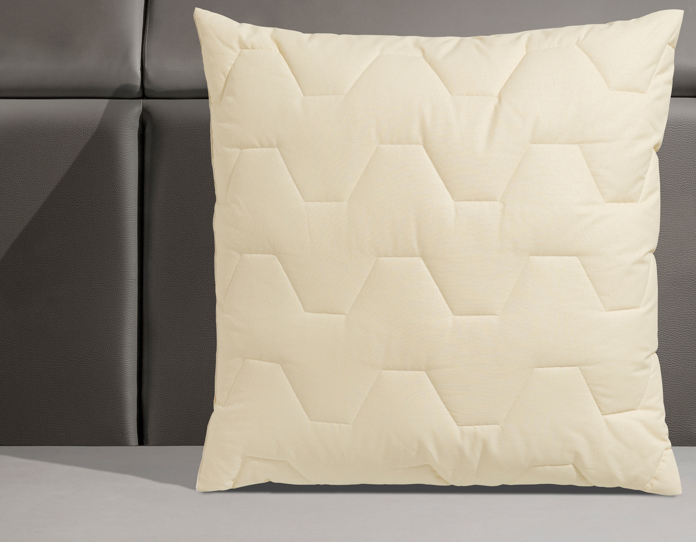 Älgdröm Naturfaserbettdecke + Kopfkissen »Bettdecke 135x200 cm, Decke mit natürlichen Materialien«, (Spar-Set, 2 St., (2-Tlg.), Set mit Kissen 80x80 cm, Winter und Sommer, Made in Germany