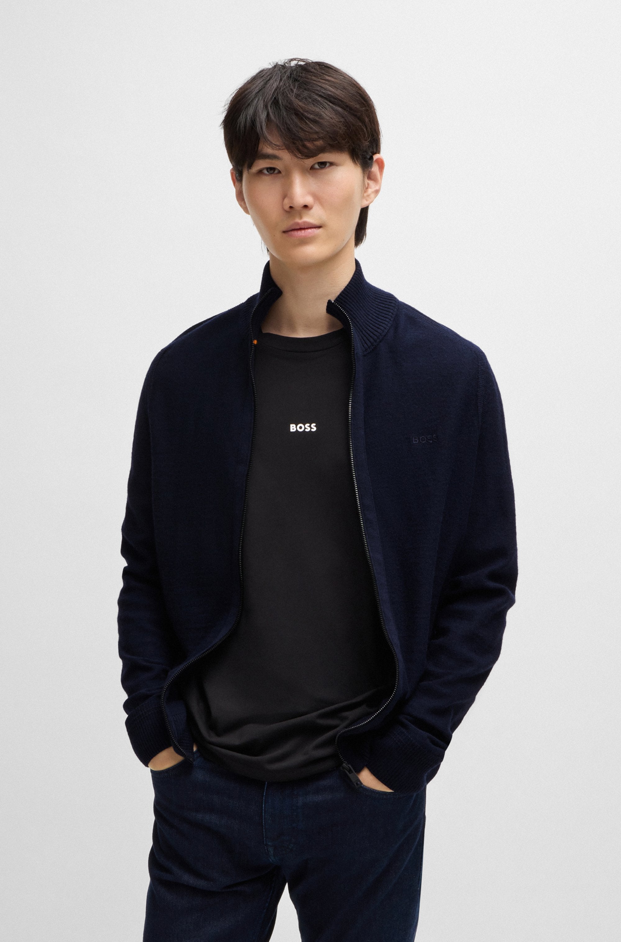 BOSS ORANGE Strickjacke »Avac« mit Logostickerei auf der Brust