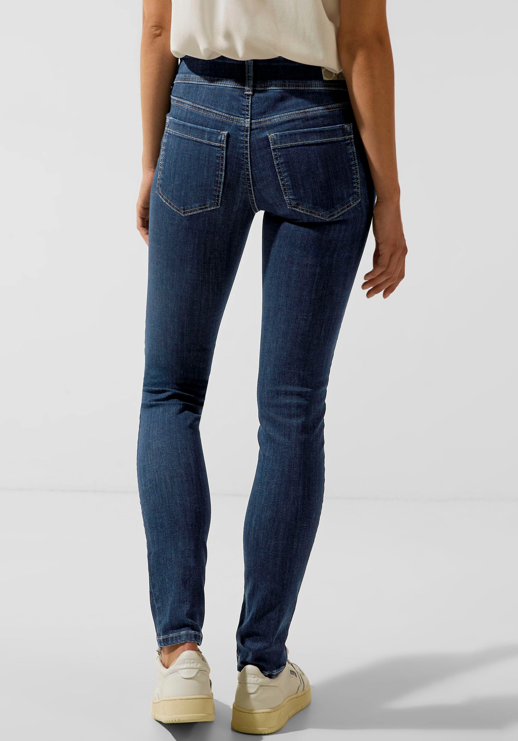 STREET ONE Slim-fit-Jeans, mit Markenlabel hinten online bestellen bei  Jelmoli-Versand Schweiz