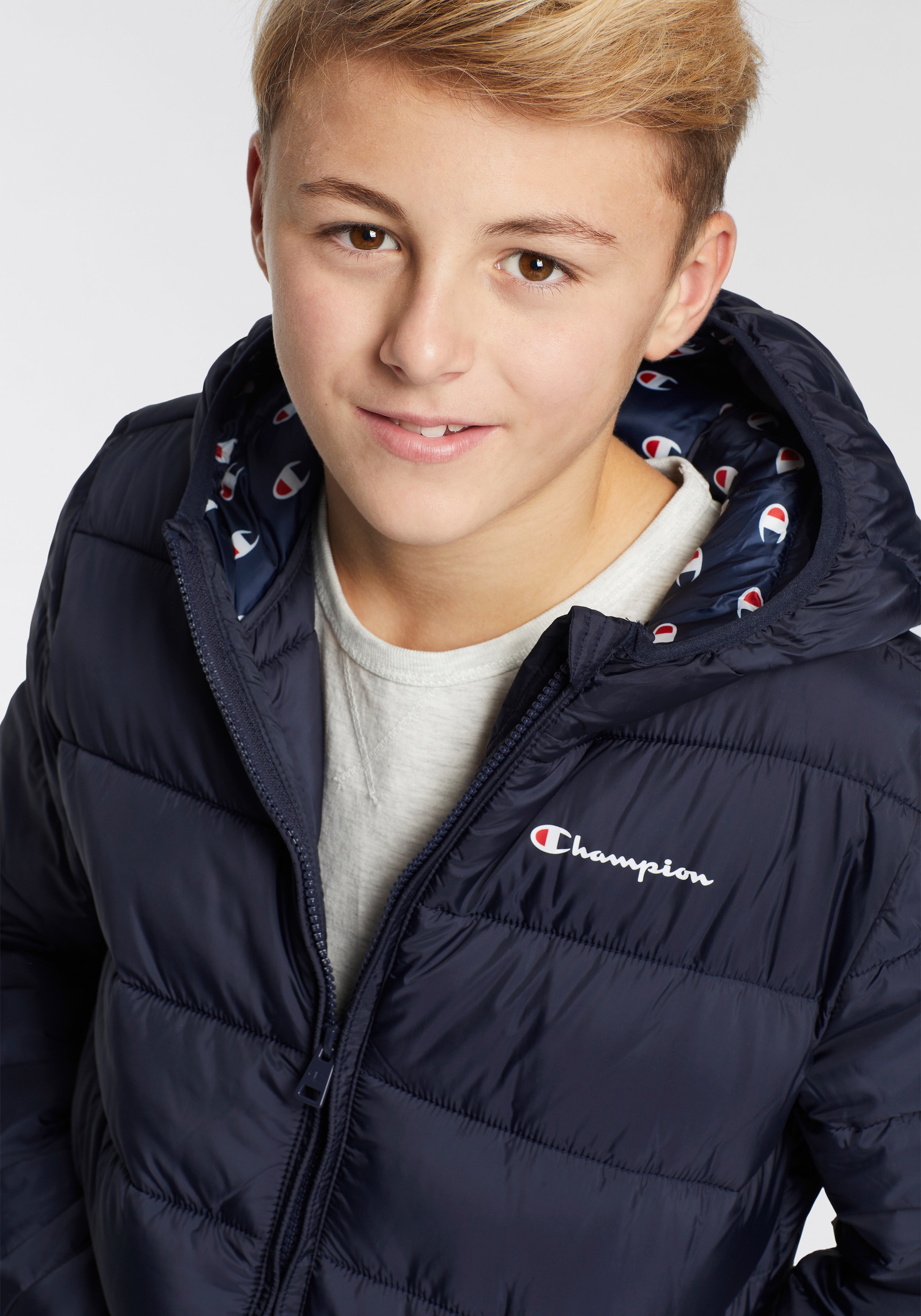 Champion Steppjacke, mit Kapuze