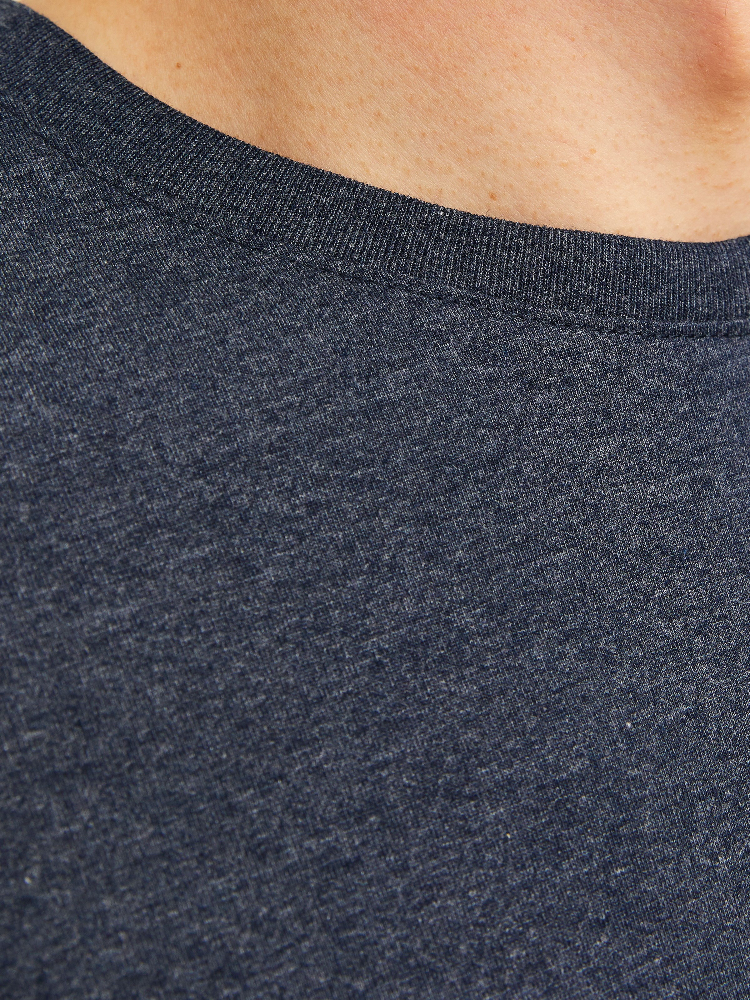 Jack & Jones Rundhalsshirt »JJEORGANIC MELANGE TEE SS O-NECK NOOS«, in Melange Optik