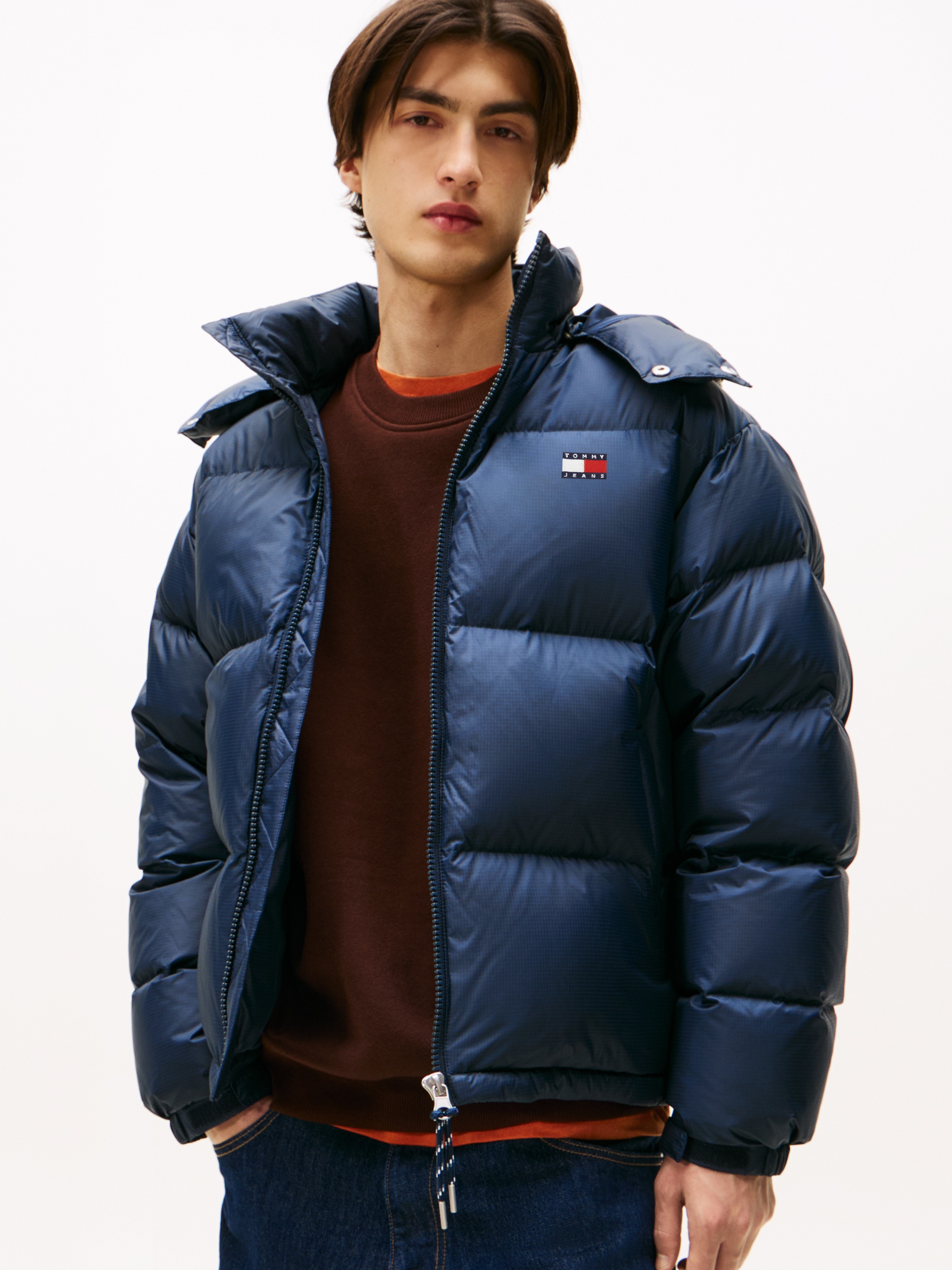 Tommy Jeans Steppjacke "ALASKA DOWN PUFFER" mit Kapuze Übergangsjacke Regular fit mit abnehmbarer Kapuze