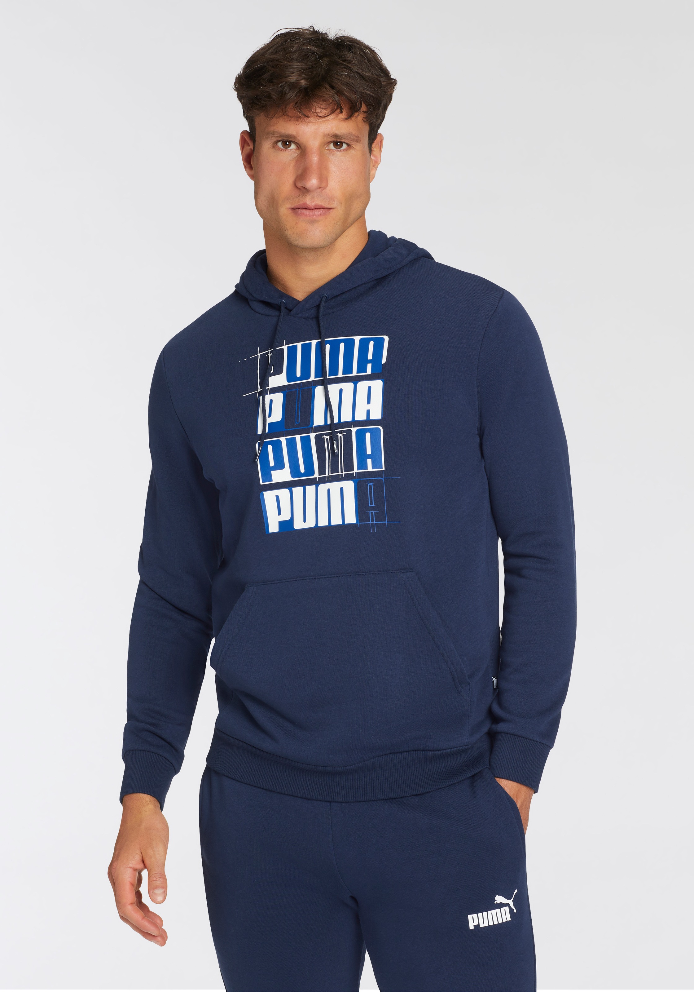 PUMA Kapuzensweatshirt »ESS+ LOGO LAB HOODIE TR«, 1 Stk. mit Kängurutasche, mit Print-Applikation, Regular Fit, mit Kapuze