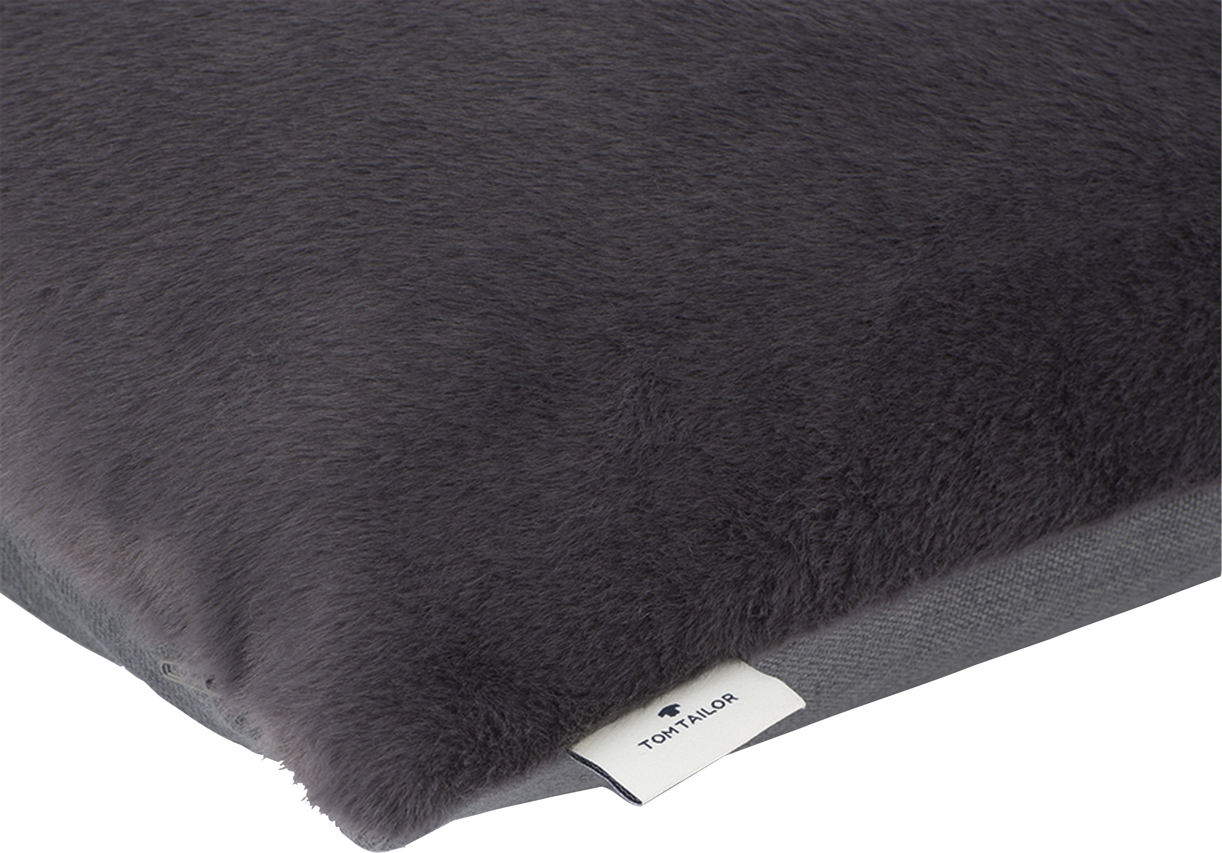 TOM TAILOR HOME Dekokissen »Natural Fur«, aus weichem Kunstfell, Kissenhülle ohne Füllung, 1 Stück