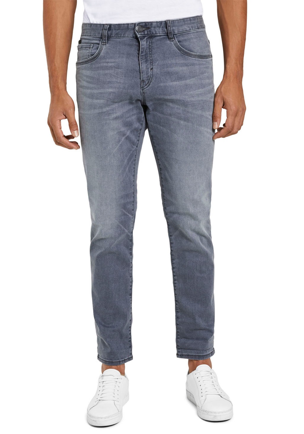 TOM TAILOR 5-Pocket-Jeans »Josh« in Used-Waschung