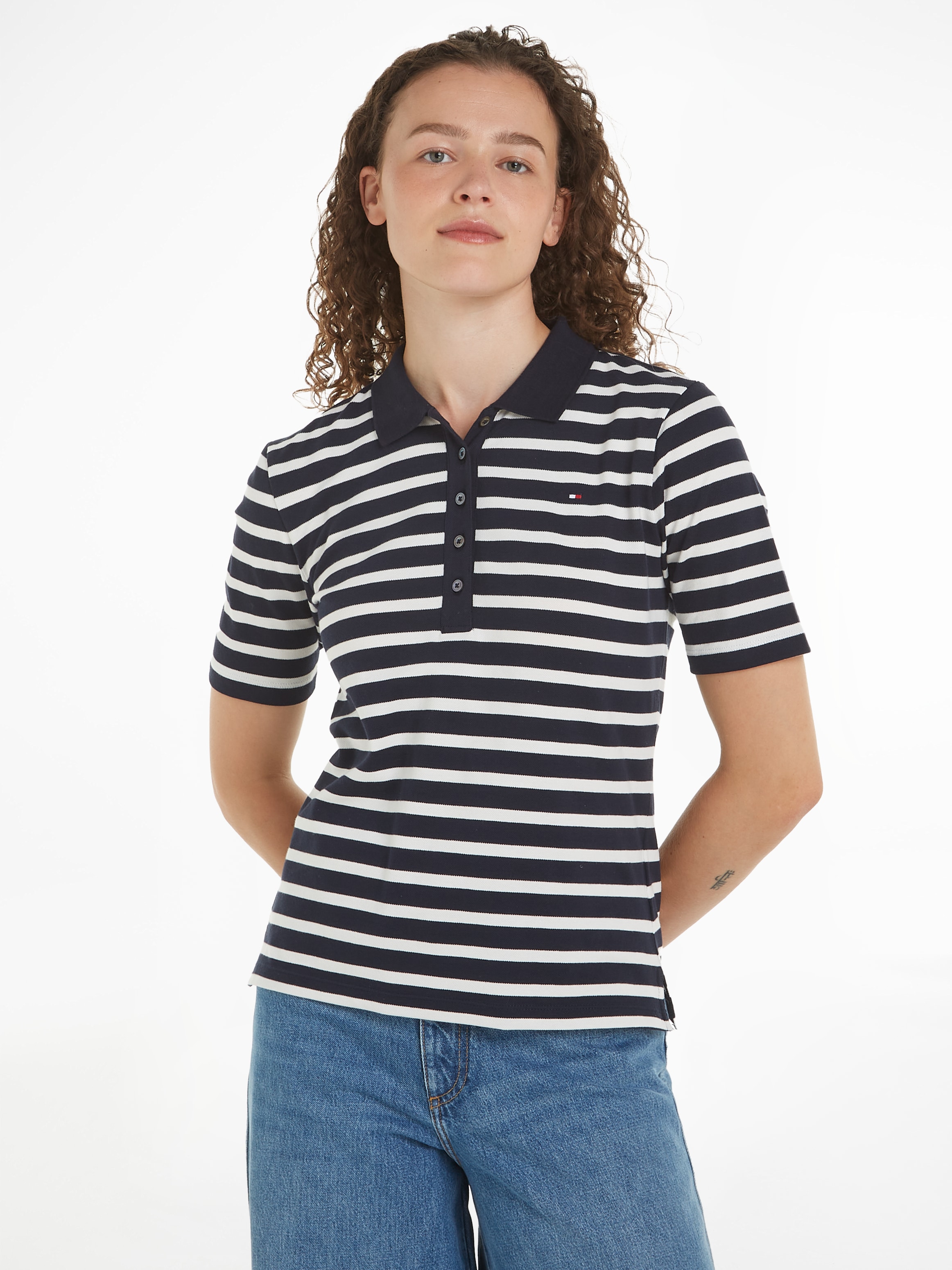 Poloshirt »1985 REG PIQUE STRIPE POLO SS«, mit dezenter Tommy Hilfiger Logostickerei