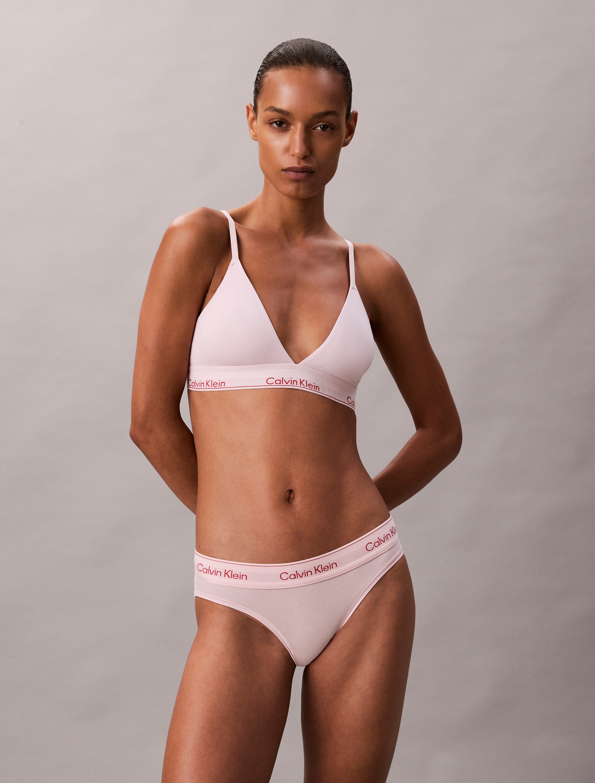 Calvin Klein Underwear Triangel-BH »LIGHTLY LINED TRIANGLE« Mit elastischem Saum