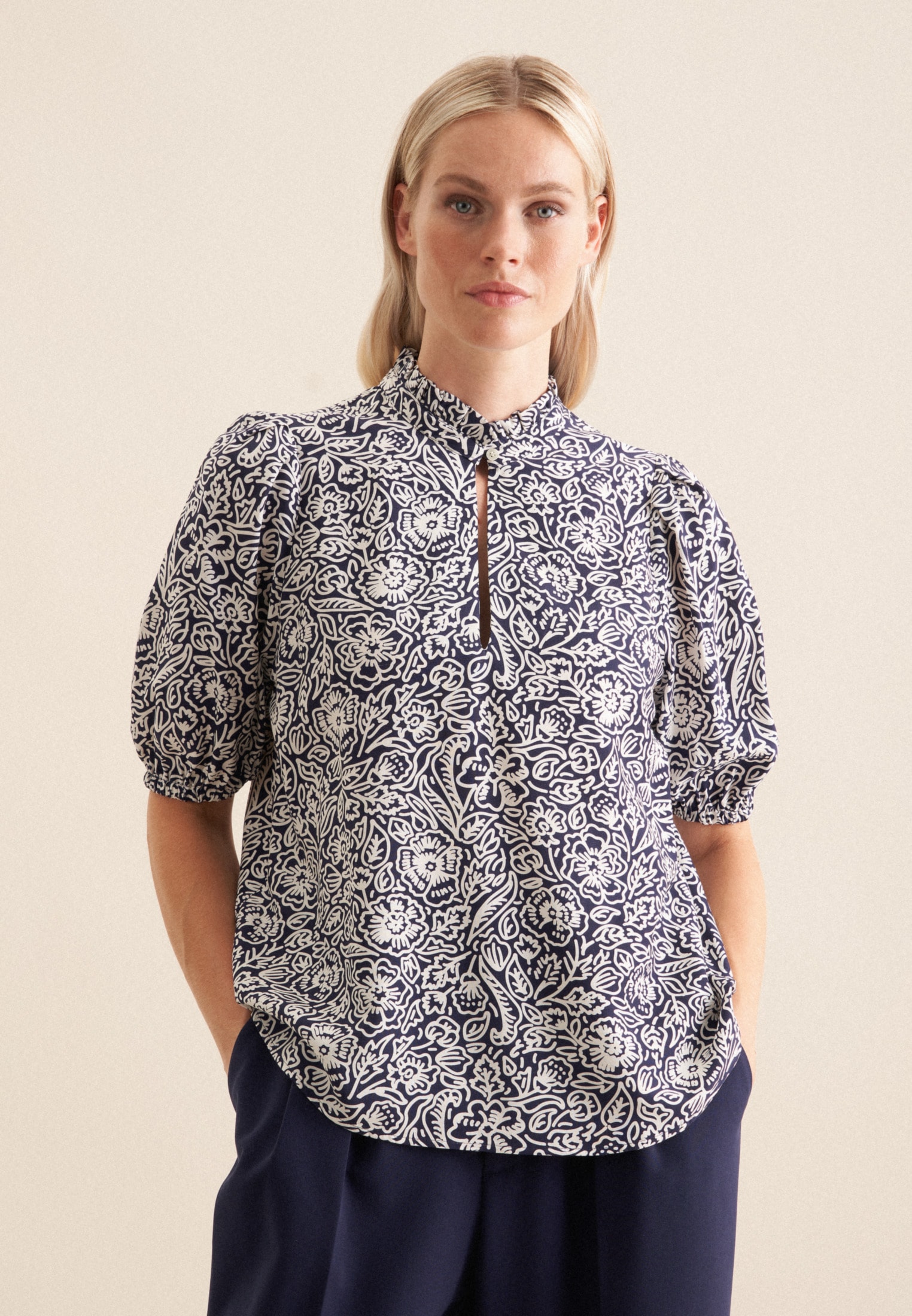 seidensticker Shirtbluse »Schwarze Rose« 1/2 Rundhals Floral
