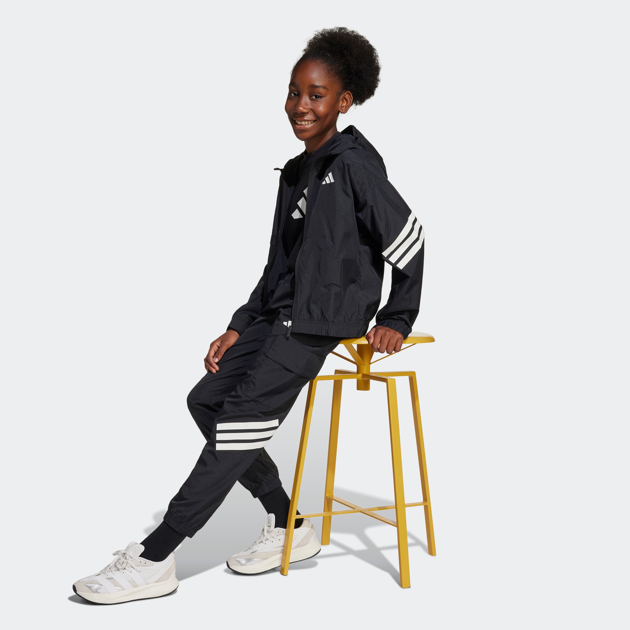 adidas Sportswear Kapuzensweatshirt »J FI WV TOP«