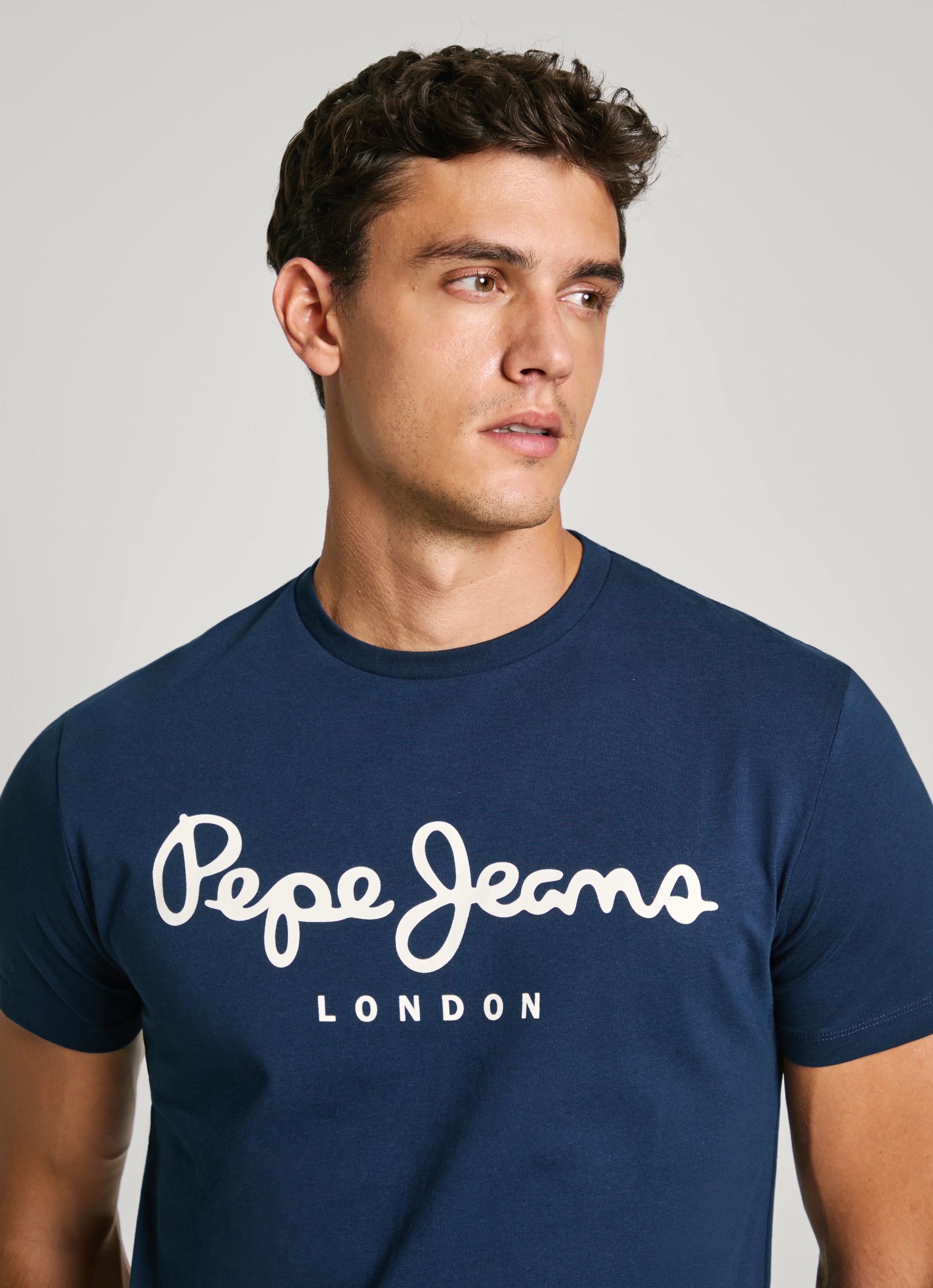 Pepe Jeans T-Shirt, mit Markenprint vorne