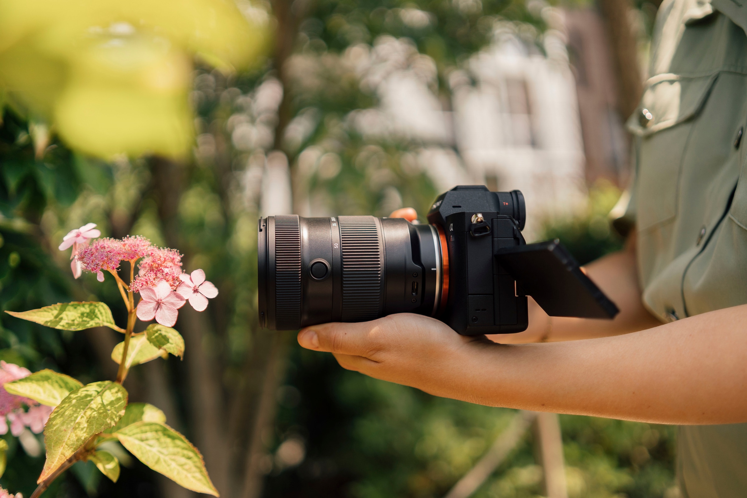Tamron Zoomobjektiv »17-50mm F/4 Di III VXD (Modell A068) Vollformat für Sony E-Mount«