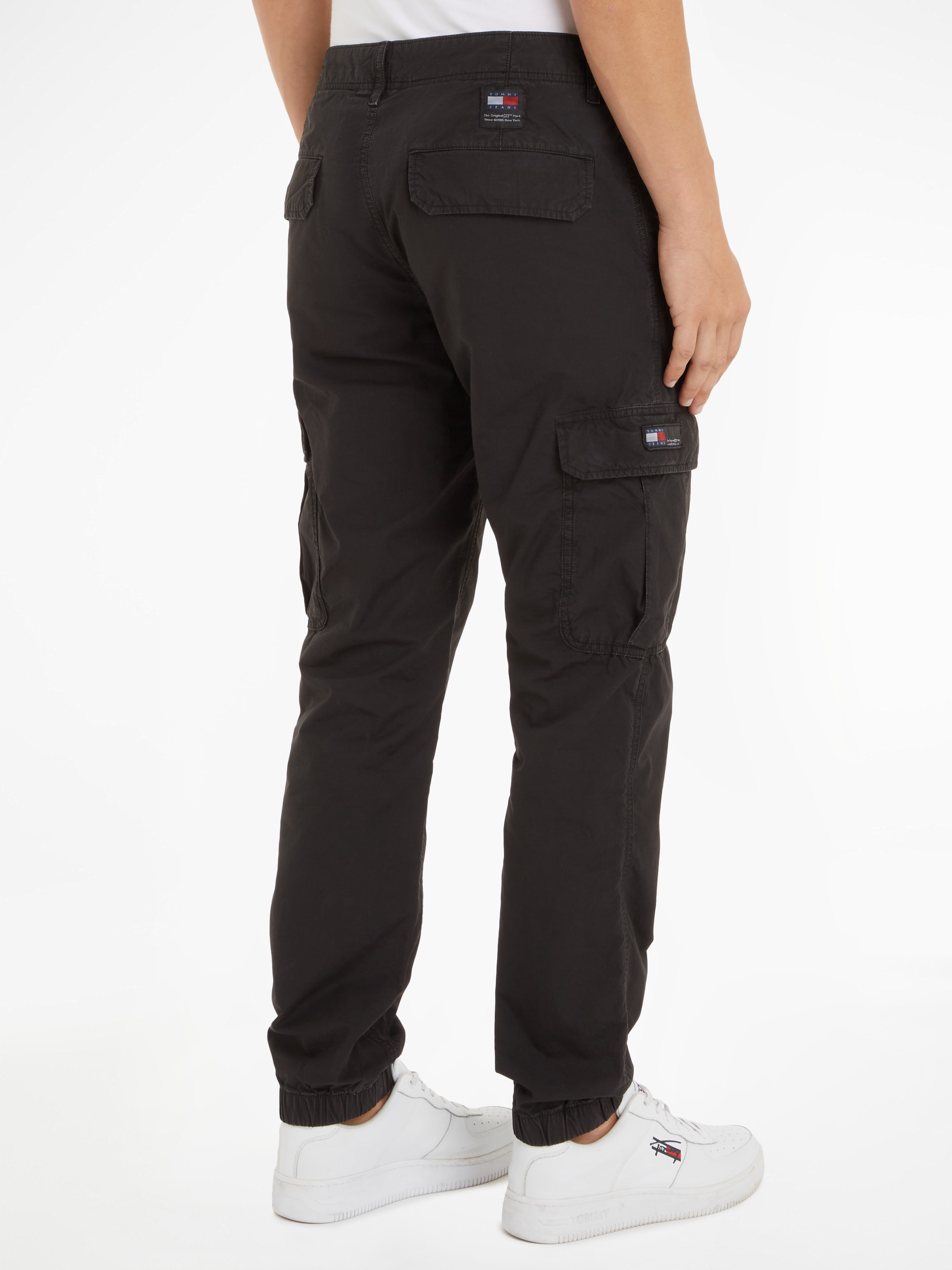 Tommy Jeans Cargohose »TJM ETHAN RIPSTOP CARGO«, mit Logopatch