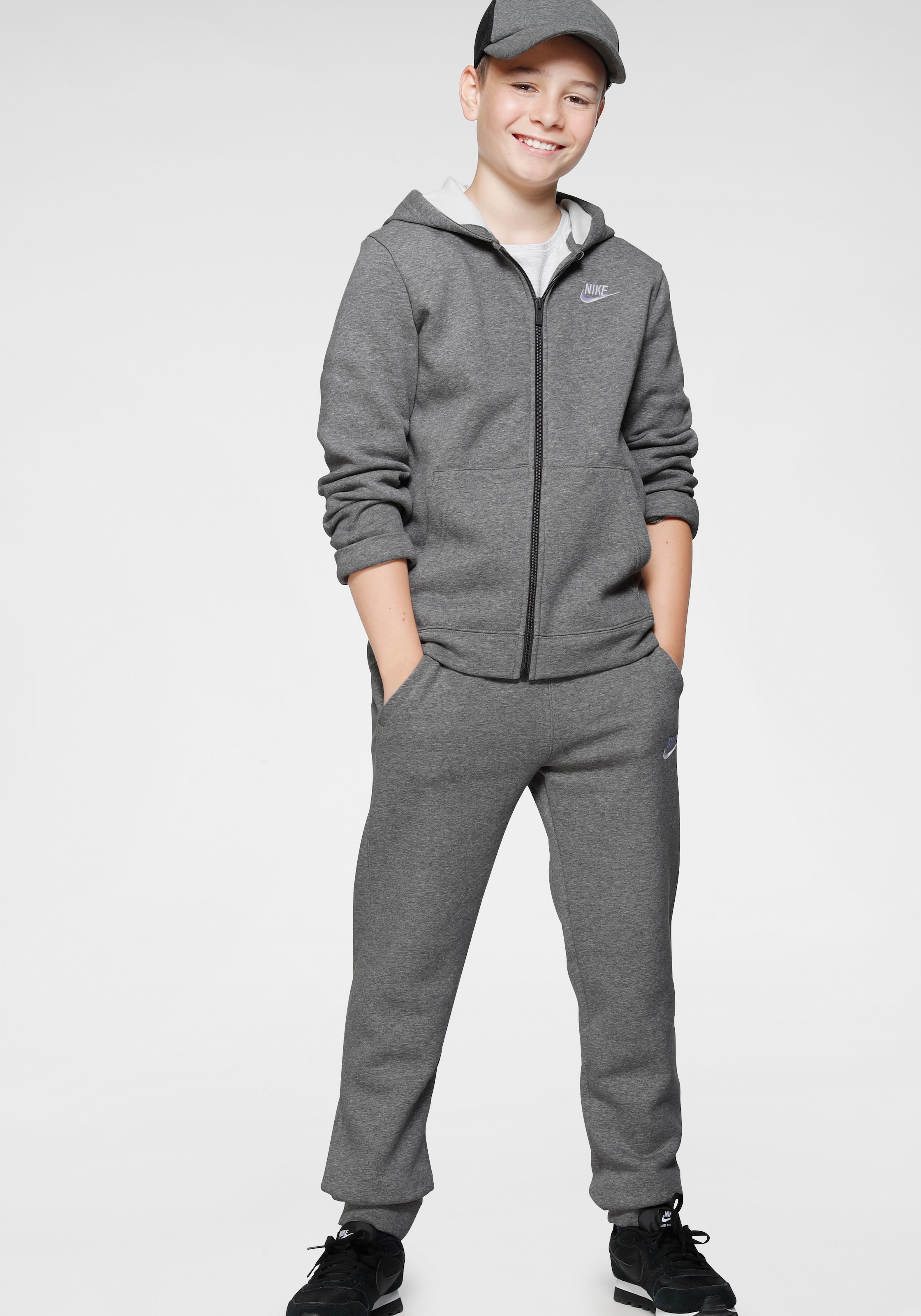 ✵ Nike Sportswear bestellen »NSW für günstig Kinder tlg.), | CORE«, Jelmoli-Versand (Set, Jogginganzug 2