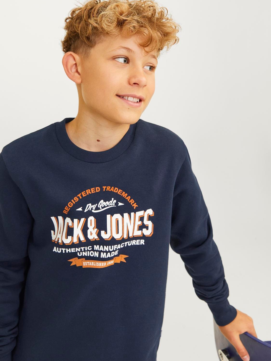 Jack & Jones Junior Sweatshirt »JJELOGO SWEAT CREW 2 COL 24/25 NOOS JNR«