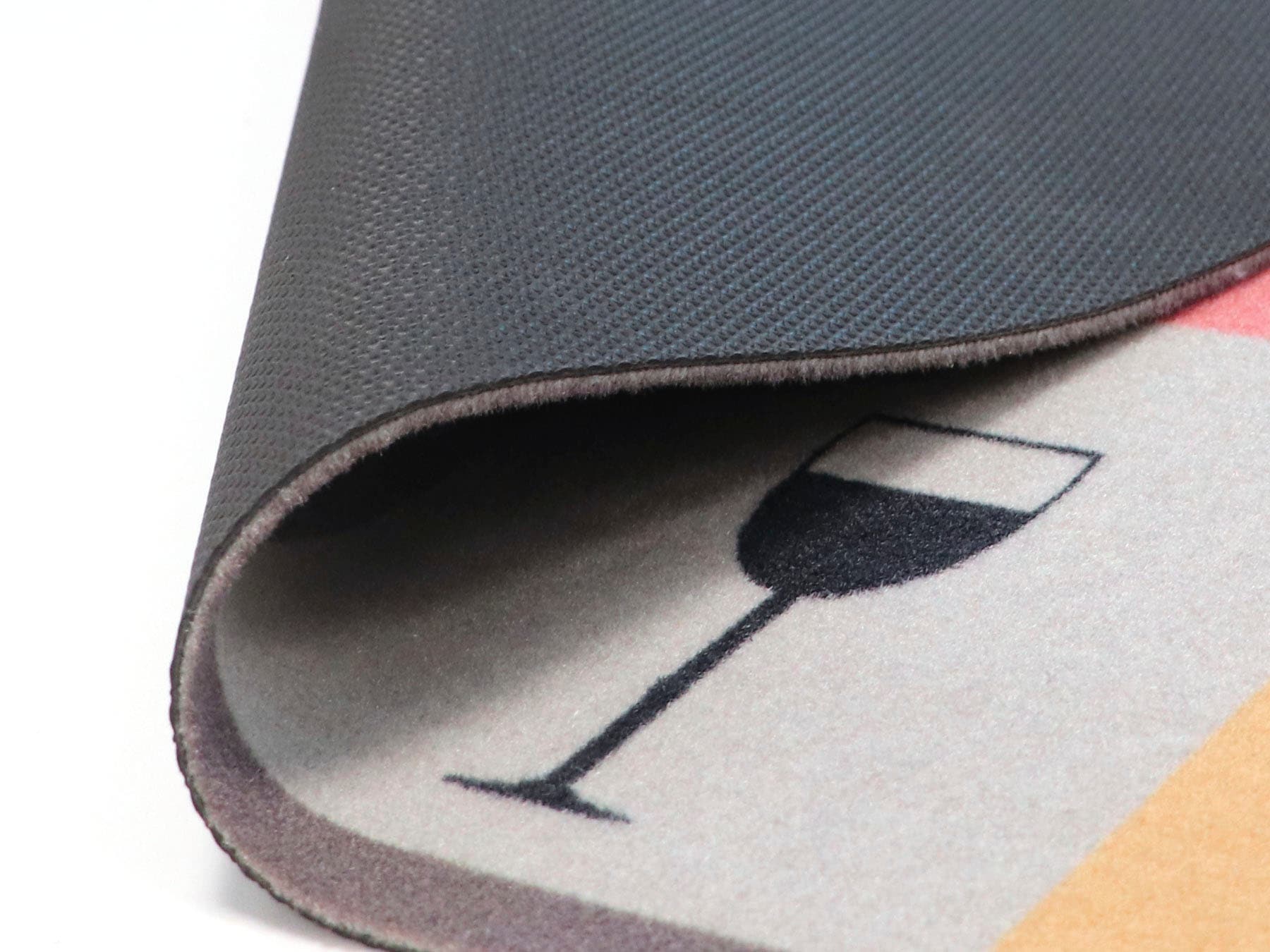 Primaflor-Ideen in Textil Fussmatte »BBQ Grillunterlage BARBECUE CHECKS, Made in Belgium«, rechteckig, 5 mm Höhe, Grillmatte ideal als Bodenschutz, mit Spruch, rutschhemmend, waschbar