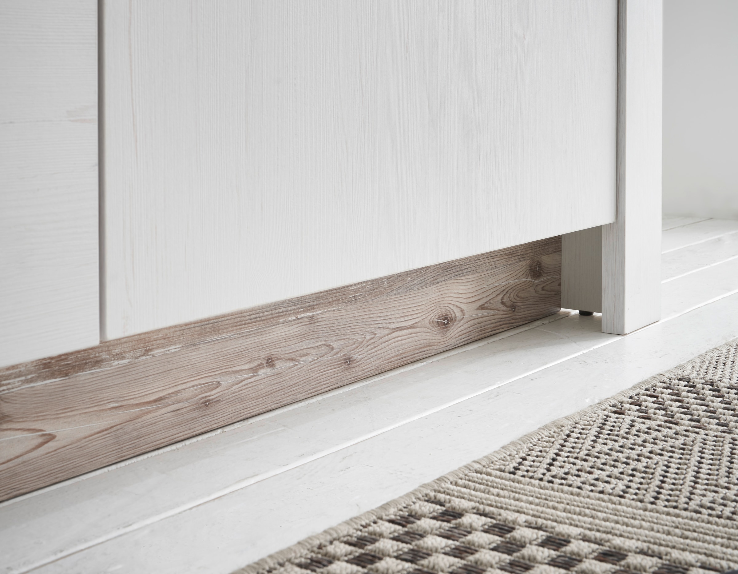 Home affaire Spülenschrank »Florenz, Küchenunterschrank in Pinie Weiss, Unterschrank«, mit verschnörkeltem Metallgriff, im Landhausstil, Arbeitshöhe 92 cm