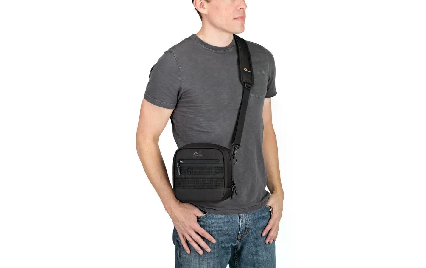 Lowepro Aufbewahrungstasche »ProTactic 100 AW«