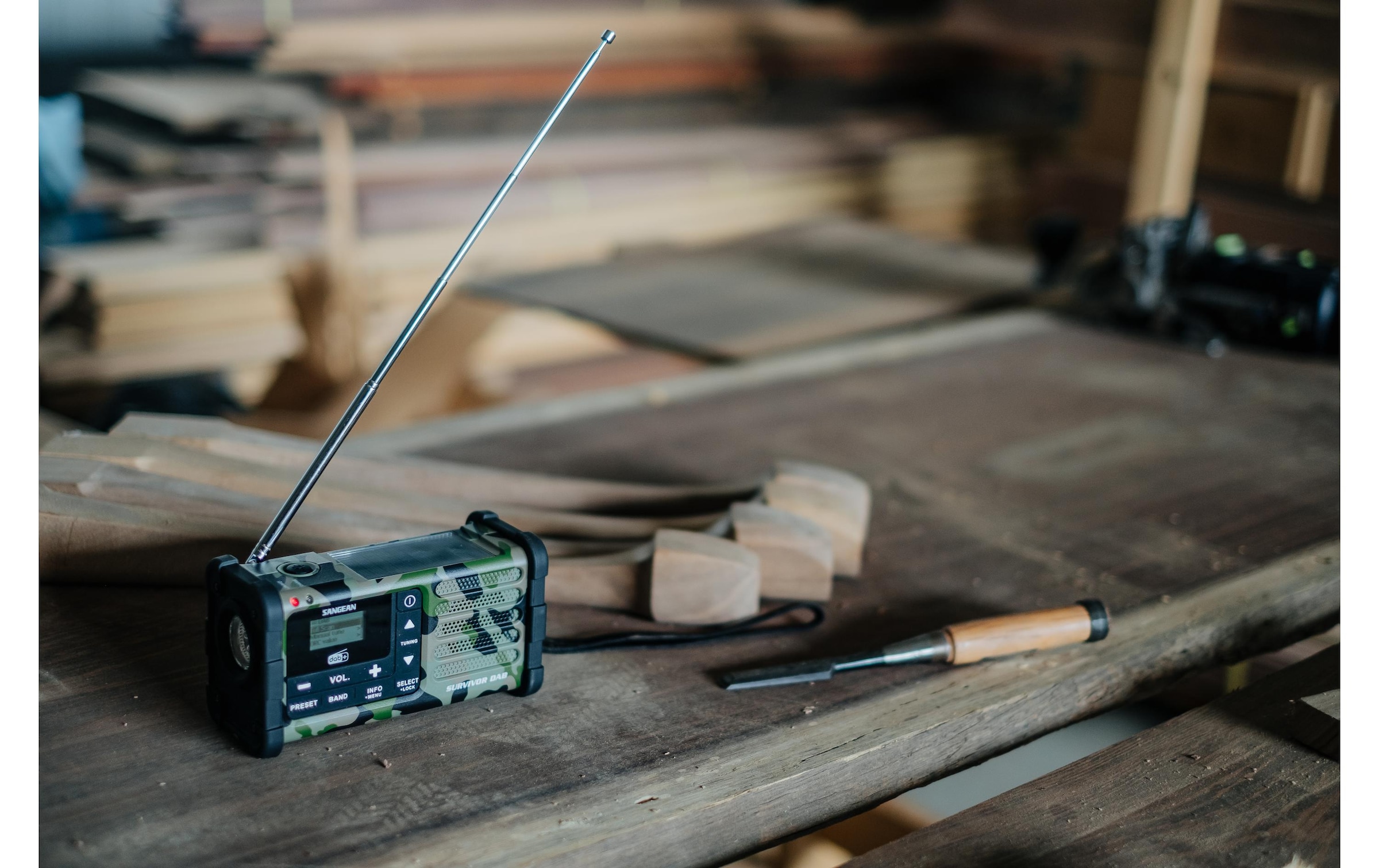 Sangean Digitalradio (DAB+) »Survivor DAB Camouflage«, (Digitalradio (DAB+)-FM-Tuner)