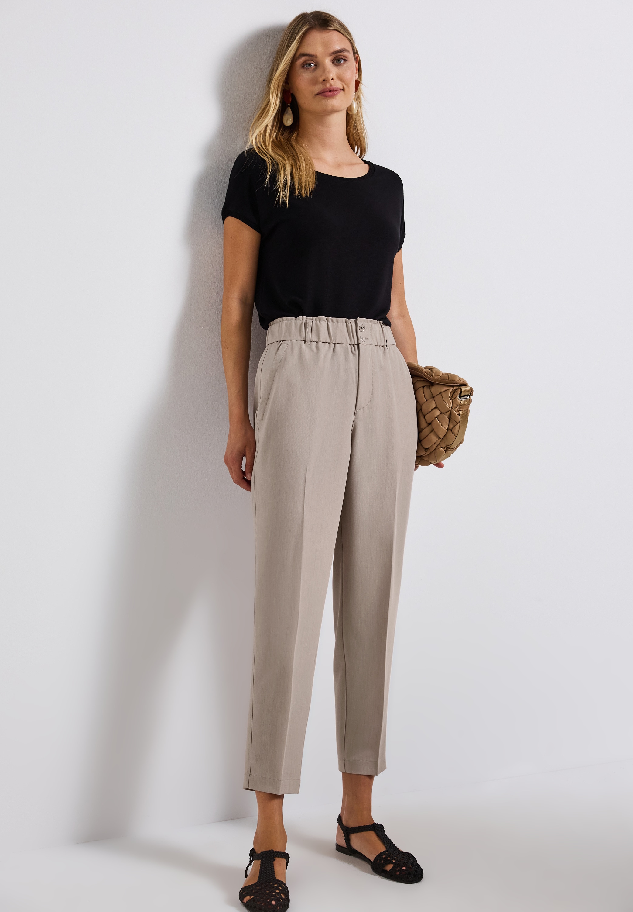 STREET ONE Paperbag-Hose, im Melange-Look und mit Stretch