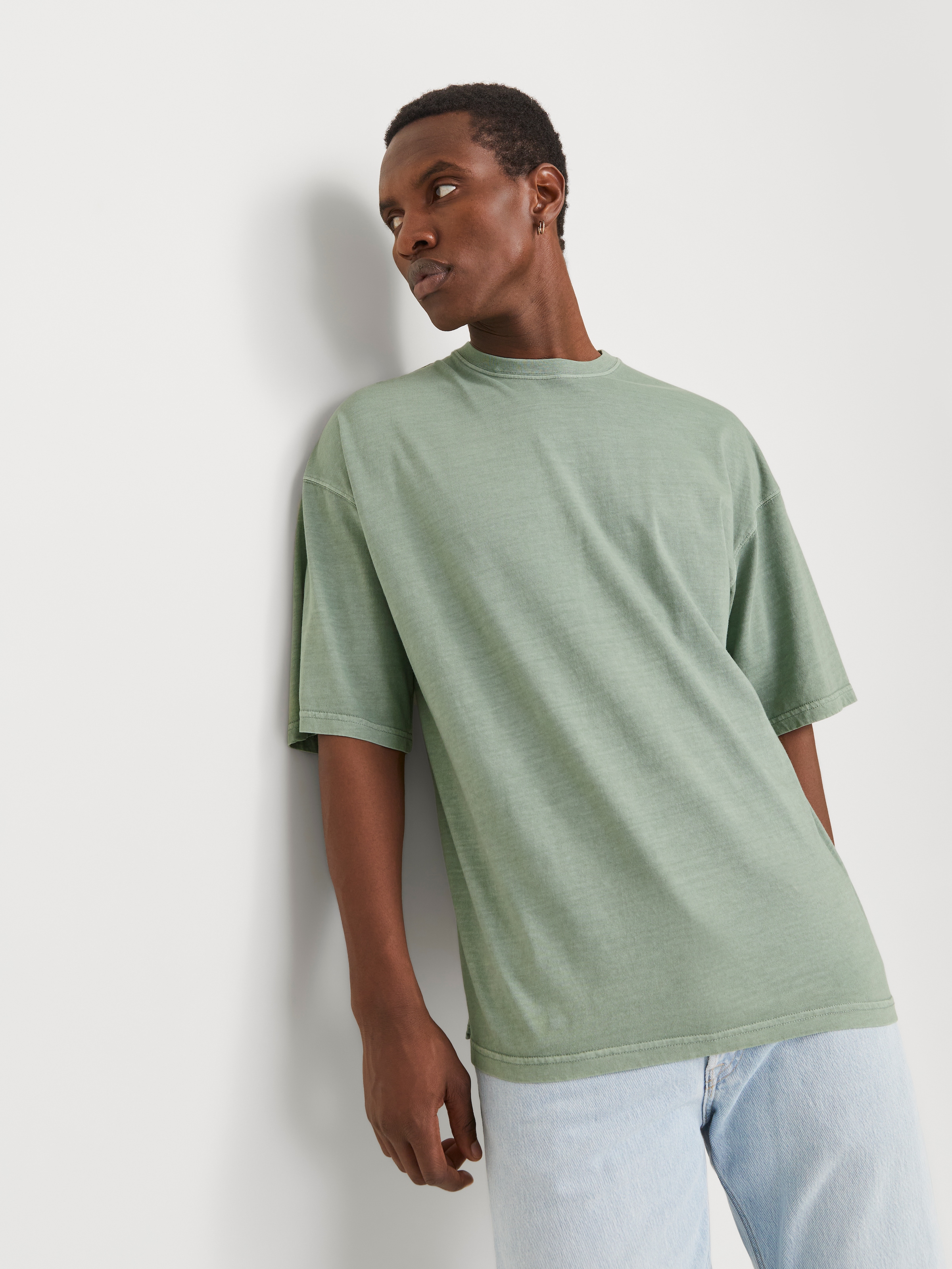 Jack & Jones Rundhalsshirt »JJECHARGE FADED TEE O-NECK NOOS«, mit Rundhalsausschnitt