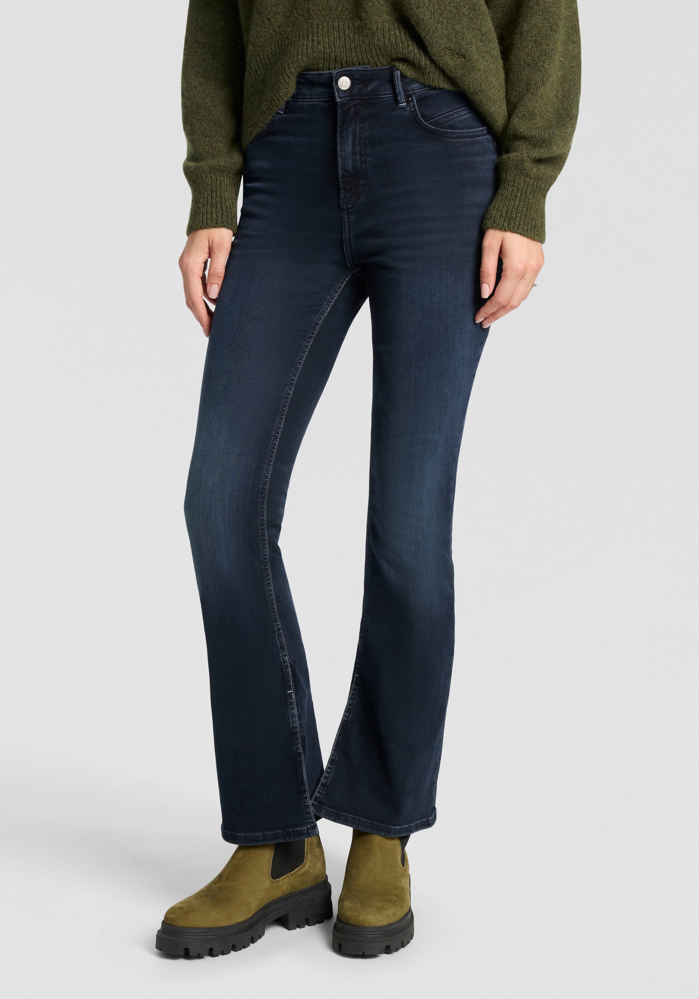 BOSS ORANGE Bootcut-Jeans »Rosa High Rise Bootcut Premium Damenmode« mit geschlitztem Saum