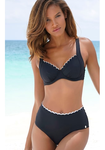 LASCANA Bügel-Bikini-Top »Camilla«, mit kontrastfarbenem Detail kaufen