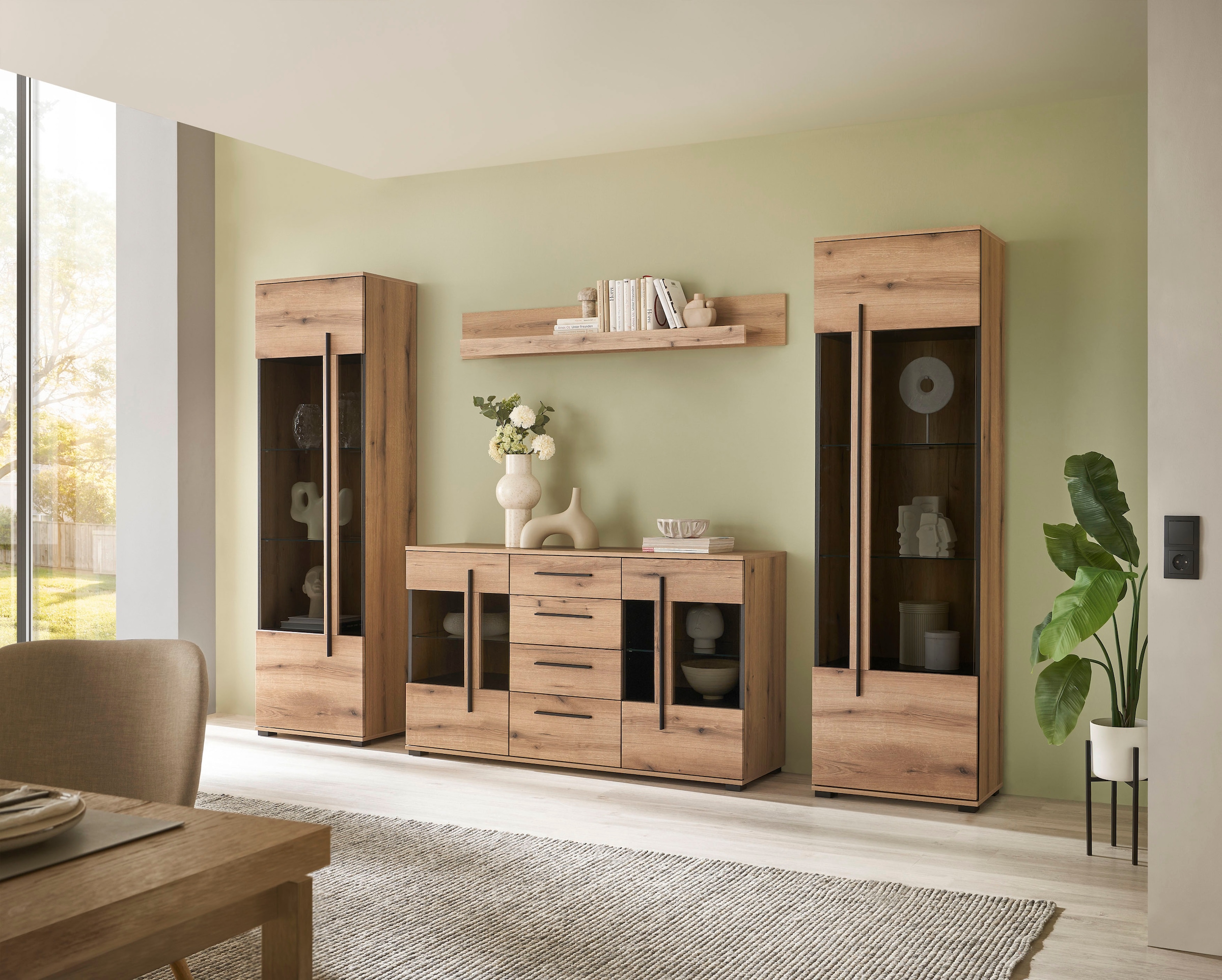 INOSIGN Wohnwand »Cantara«, (Set), enthält zwei Vitrinen, ein Sideboard und ein Wandboard