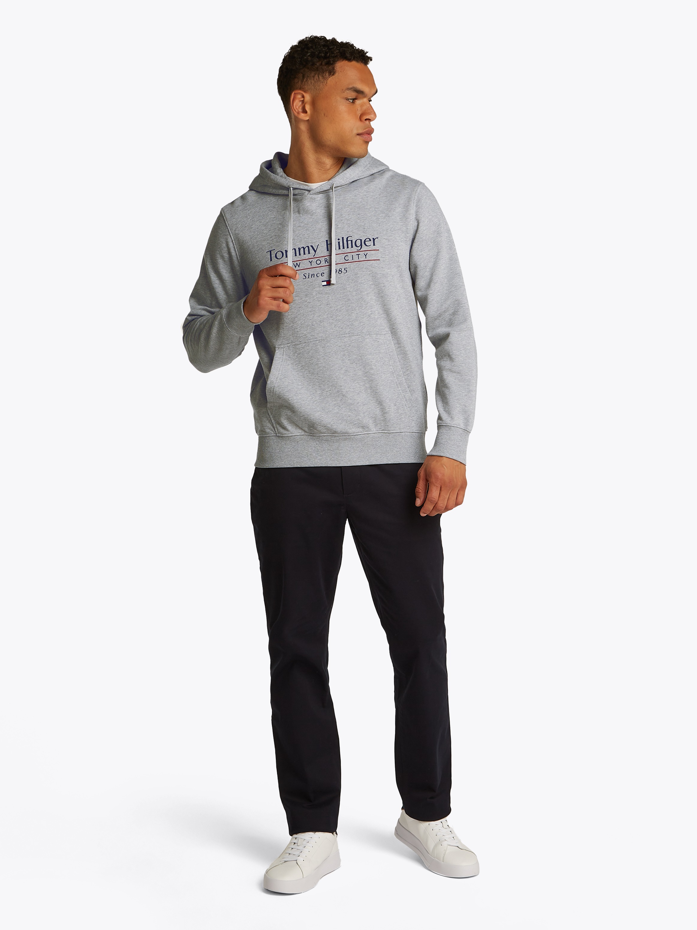 Tommy Hilfiger Hoodie »HILFIGER CENTER STACK HOODY«, mit grossem mehrfarbigen Print