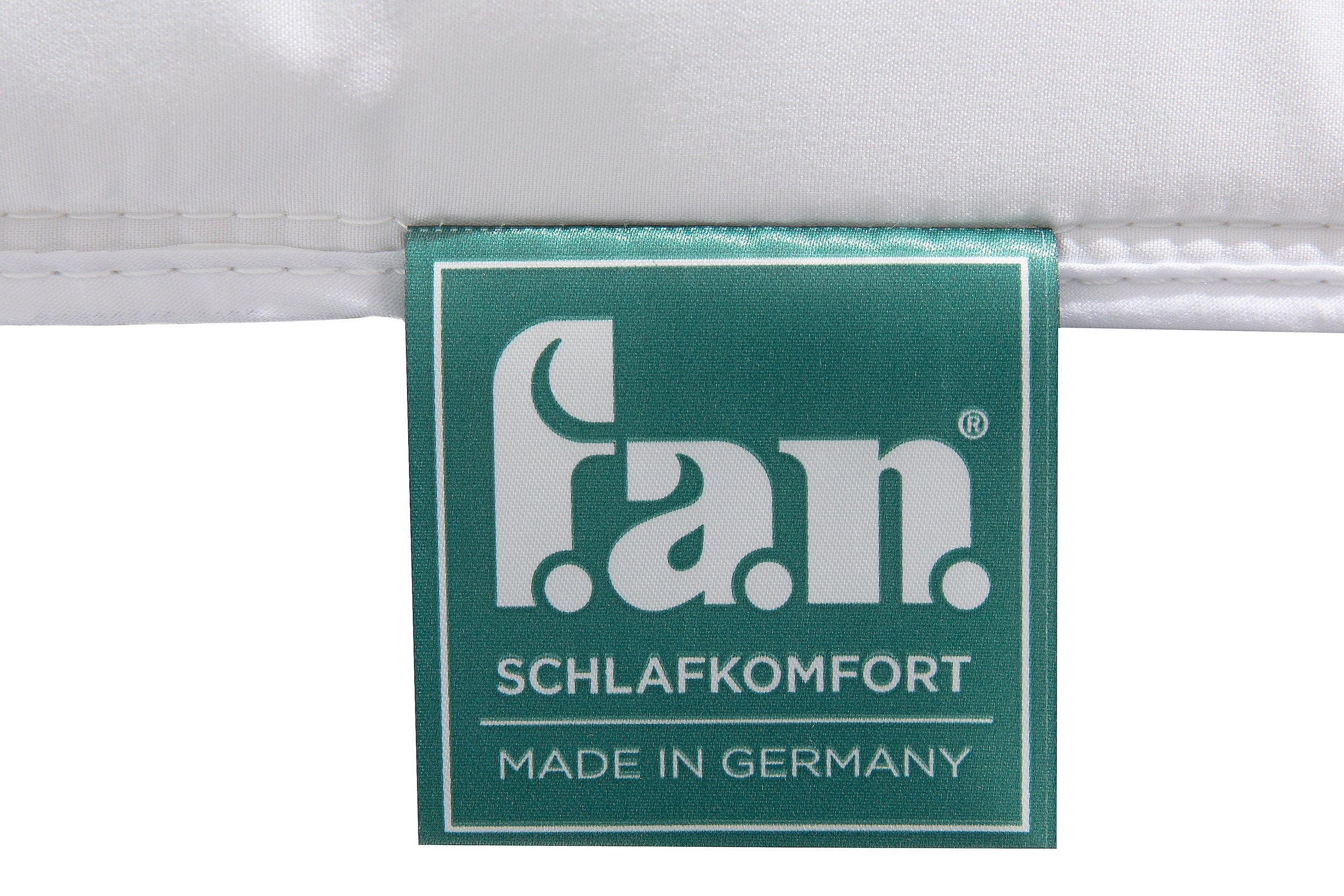 f.a.n. Schlafkomfort Microfaserbettdecke »Microfaser kochfest, Bettdecken für Sommer und Winter, Decke«, leicht, Füllung 100% Polyester, Bezug 100% Polyester, (1 St.), Bettdecke 135x200 cm, 155x220 cm und weitere Grössen, Made in Germany