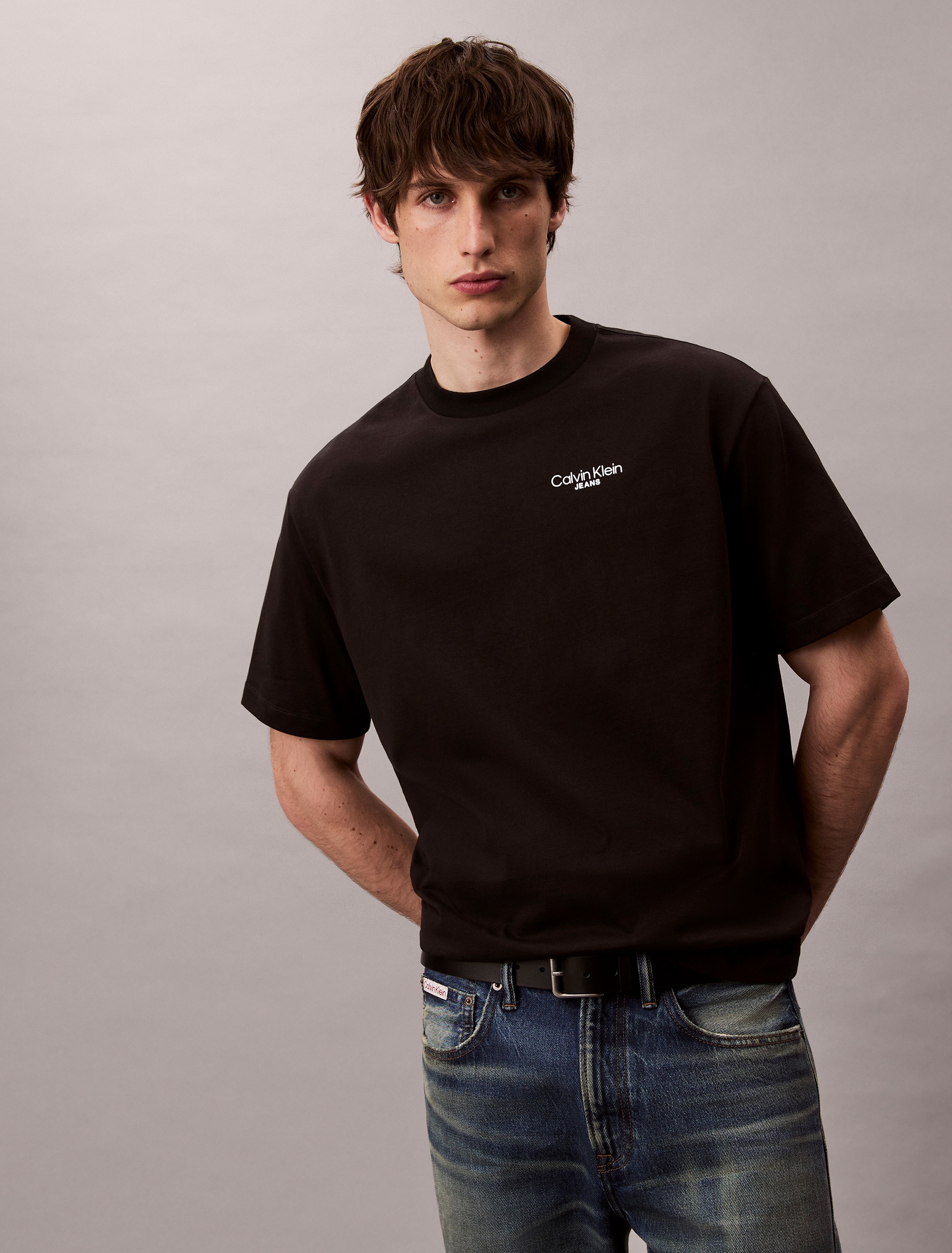 Calvin Klein Jeans T-Shirt »LOGO BACK PRINT T-SHIRT« Mit Rundhalsausschnitt, regular fit