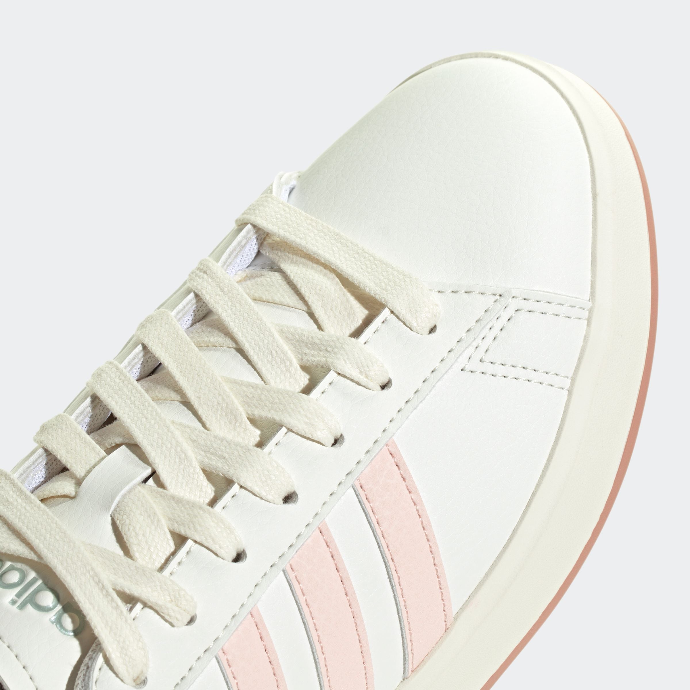adidas Sportswear Sneaker »GRAND COURT 2.0«, Design auf den Spuren des adidas Superstar