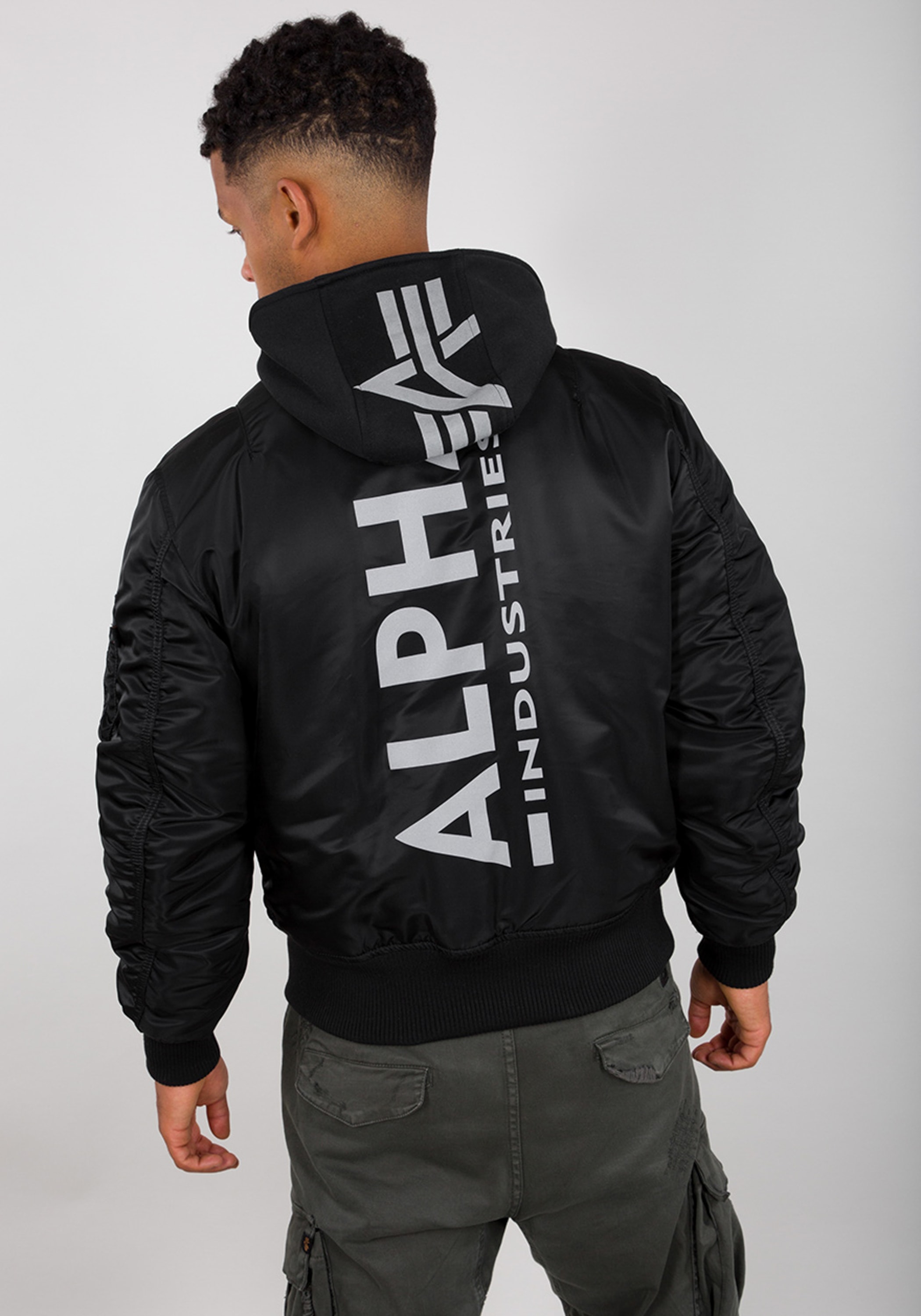 Alpha Industries Bomberjacke »Alpha Industries Men - Bomber Jackets MA-1 Zip Hood Back Print«