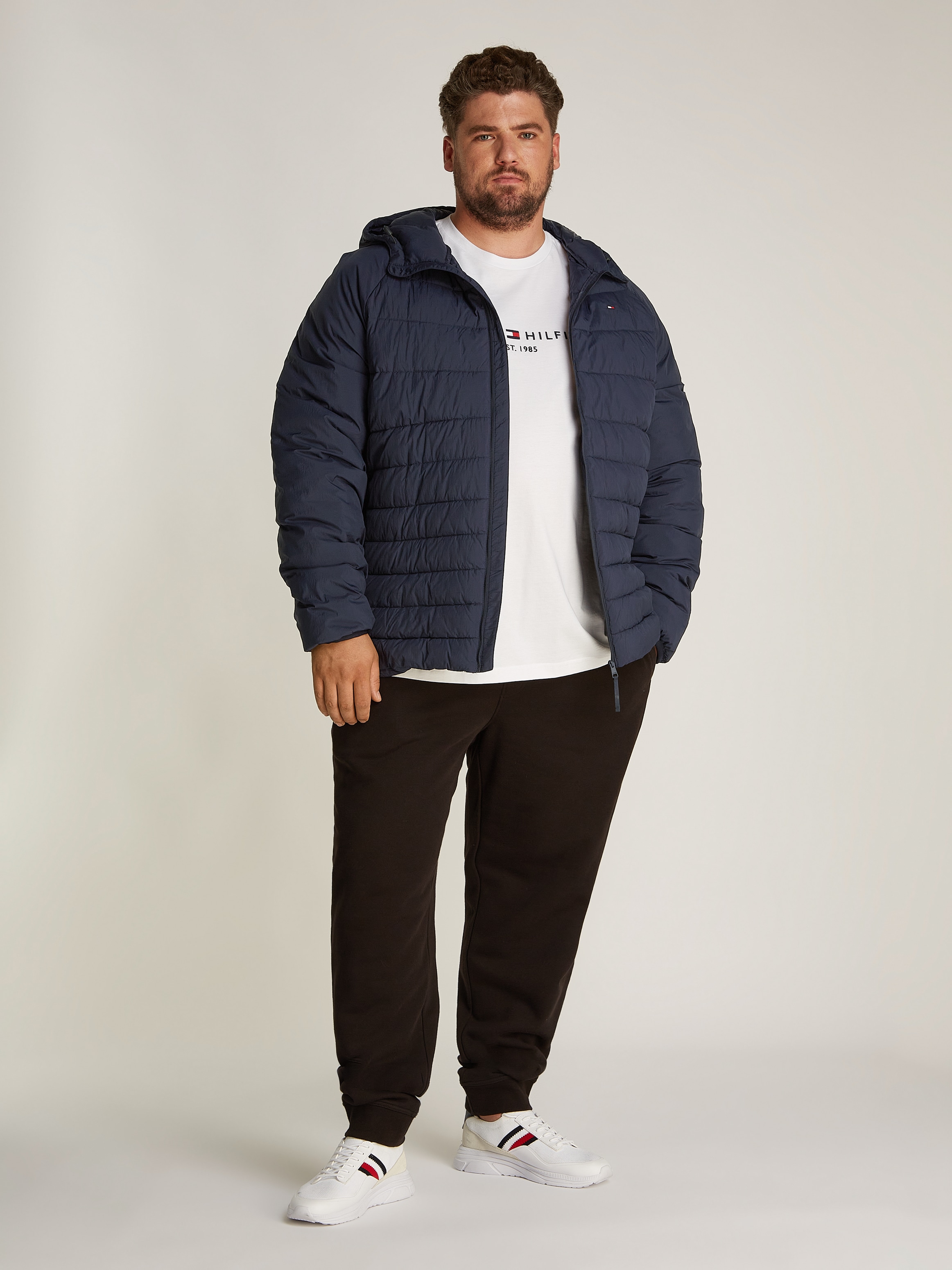 Tommy Hilfiger Big & Tall Steppjacke »BT-MIX QUILT HOODED JACKET-B«, mit Kapuze, in Grossen Grössen, Logostickerei