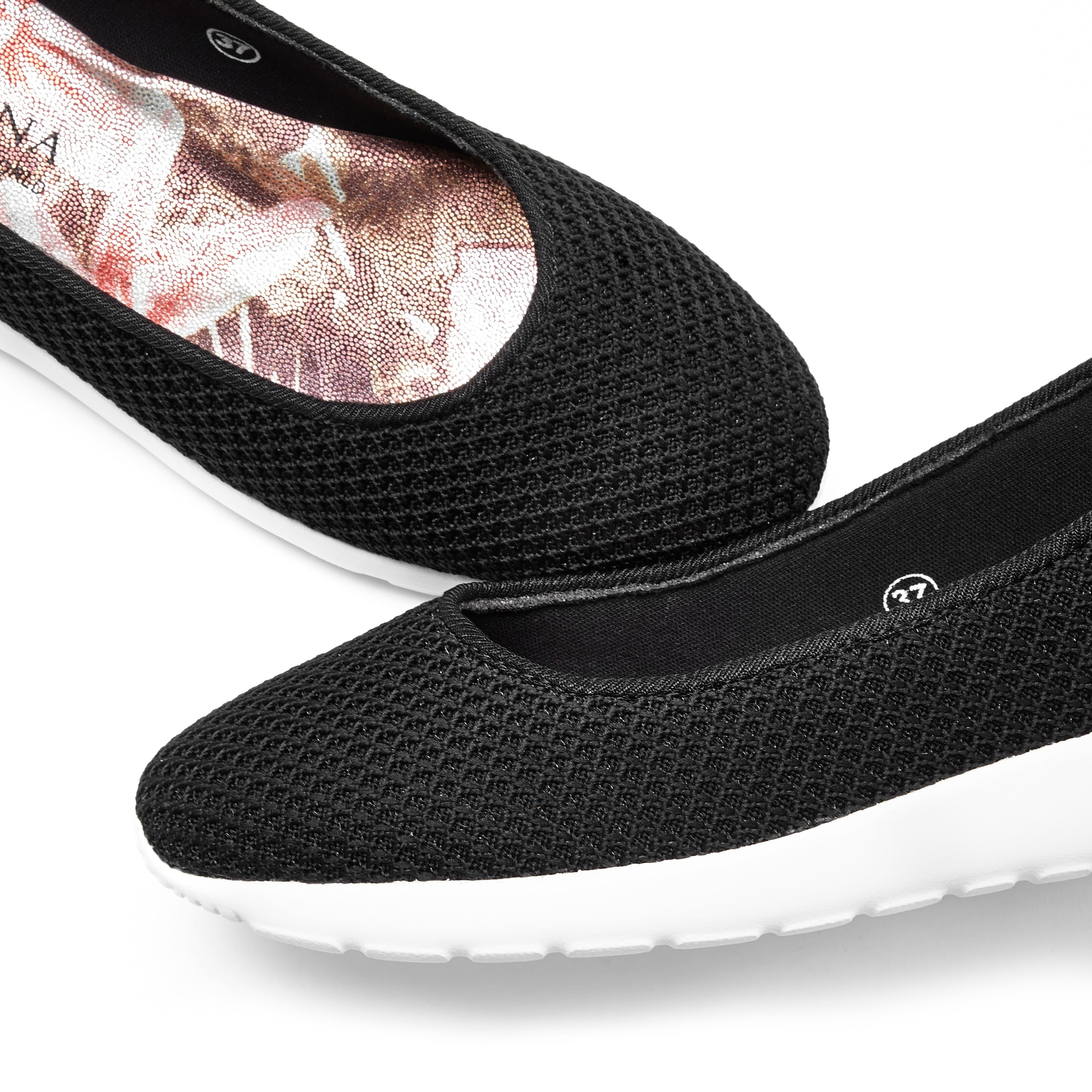 LASCANA Ballerina »Freizeitschuh, Slipper, Halbschuh,«, zum Reinschlüpfen, leichte Mesh-Optik VEGAN