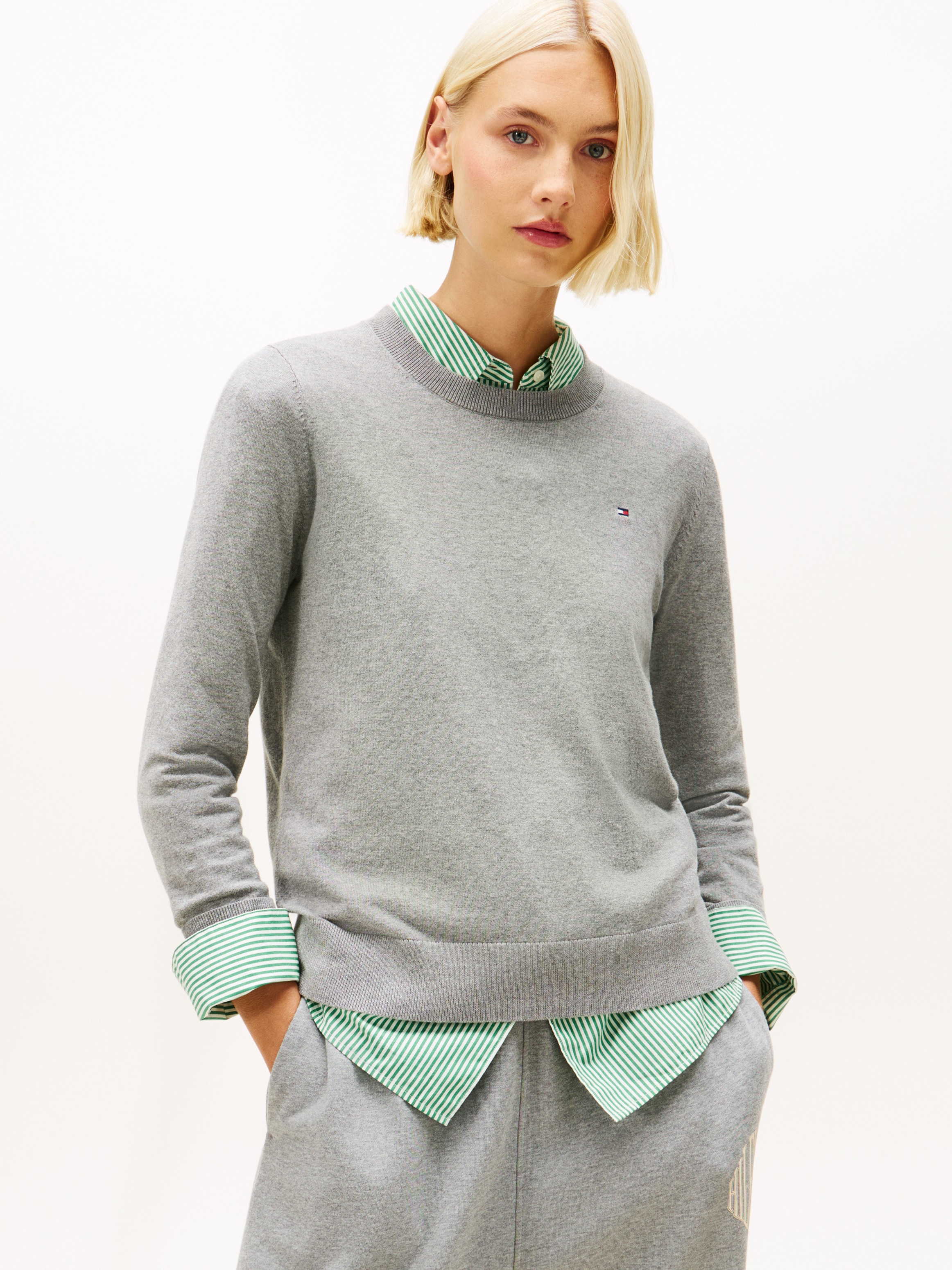 Tommy Hilfiger Rundhalspullover "CO JERSEY STITCH LS C-NK SWT" mit Logostickerei